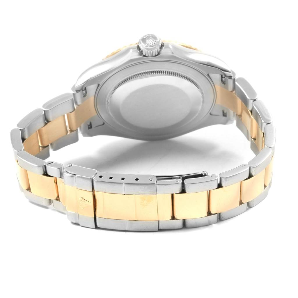 The image shows the backside of the watch and the bracelet of a Rolex Yacht-Master 16623 Men
s Stainless Steel White Dial 16623 Men
s Stainless Steel White Dial model.