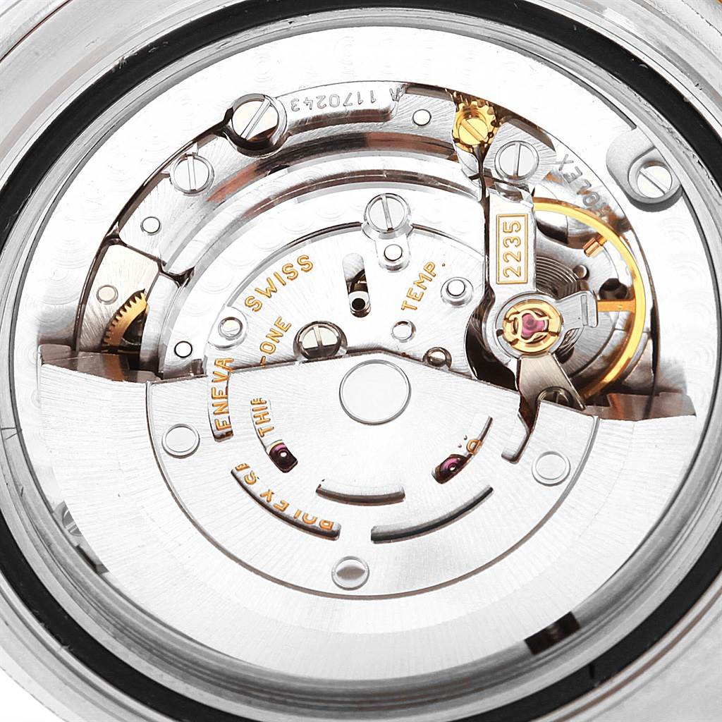 This image shows a close-up of the movement mechanism of a Rolex Yacht-Master 168623 Men's Steel and Gold (two tone) White Dial 168623 Men's Steel and Gold (two tone) White Dial watch.