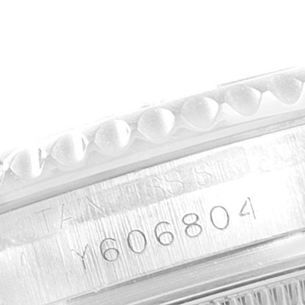 The image shows a close-up of the bezel and side case, including the serial number of a Rolex Yacht-Master 168622 Men
s Stainless Steel Silver Dial 168622 Men
s Stainless Steel Silver Dial watch.