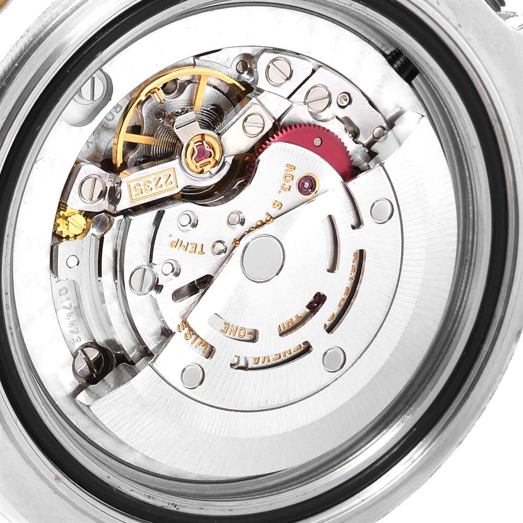 The image shows the internal mechanism of a Rolex Yacht-Master 168623 Men
s Steel and Gold (two tone) Grey Dial 168623 Men
s Steel and Gold (two tone) Grey Dial watch, viewed from the back.