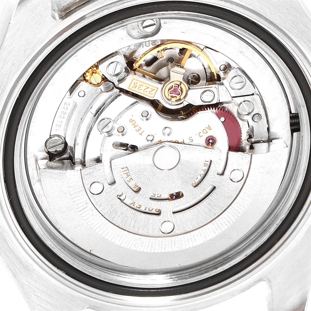 This image shows a close-up view of the internal mechanism of a Rolex Yacht-Master 168622 Men
s Stainless Steel Silver Dial 168622 Men
s Stainless Steel Silver Dial watch.