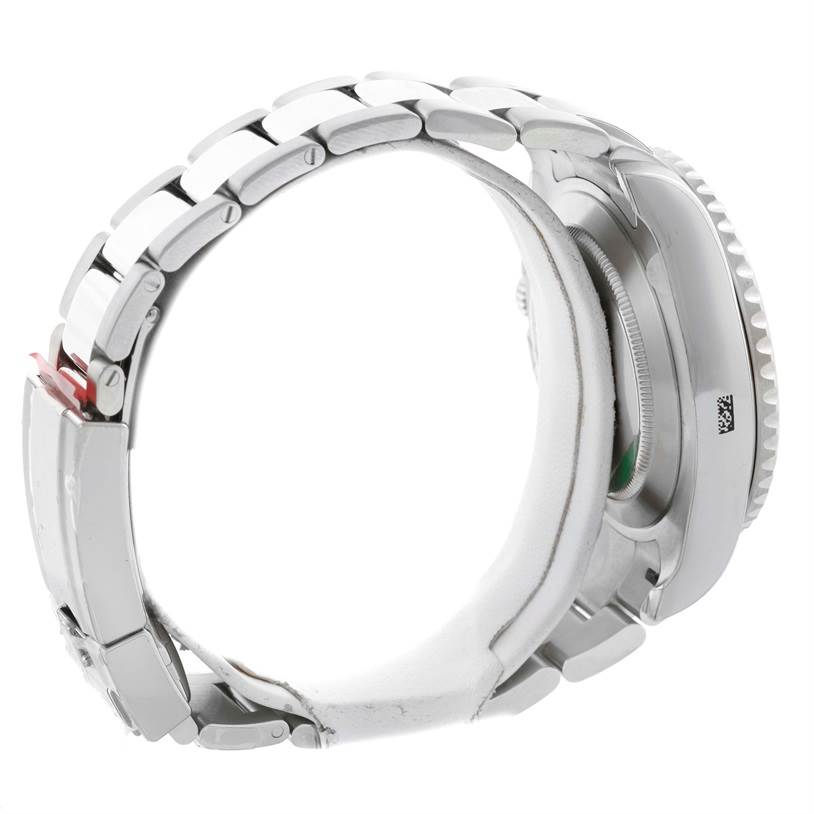 The image displays a side view of a Rolex Yacht-Master 116680 Men
s Stainless Steel White Dial 116680 Men
s Stainless Steel White Dial watch, highlighting its bracelet, clasp, and part of the case.