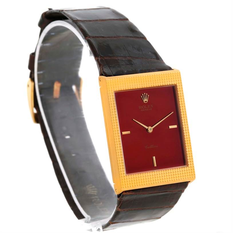 The Rolex Cellini 4127 Men
s Yellow Gold Champagne Dial 4127 Men
s Yellow Gold Champagne Dial watch is shown at a three-quarter angle, displaying the front dial, watch strap, and clasp.