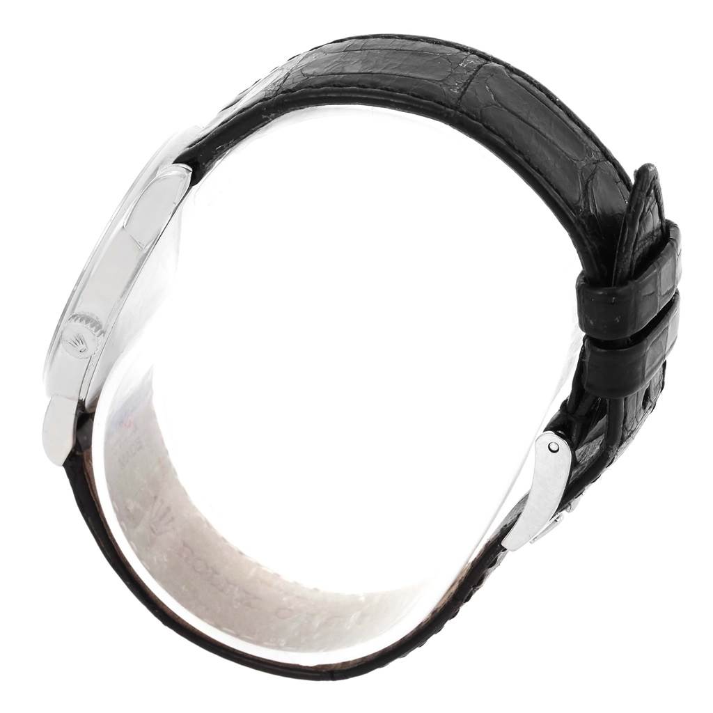 The side view angle of the Rolex Cellini 5116 Men
s White Gold Silver Dial 5116 Men
s White Gold Silver Dial watch shows its strap, case, and buckle.