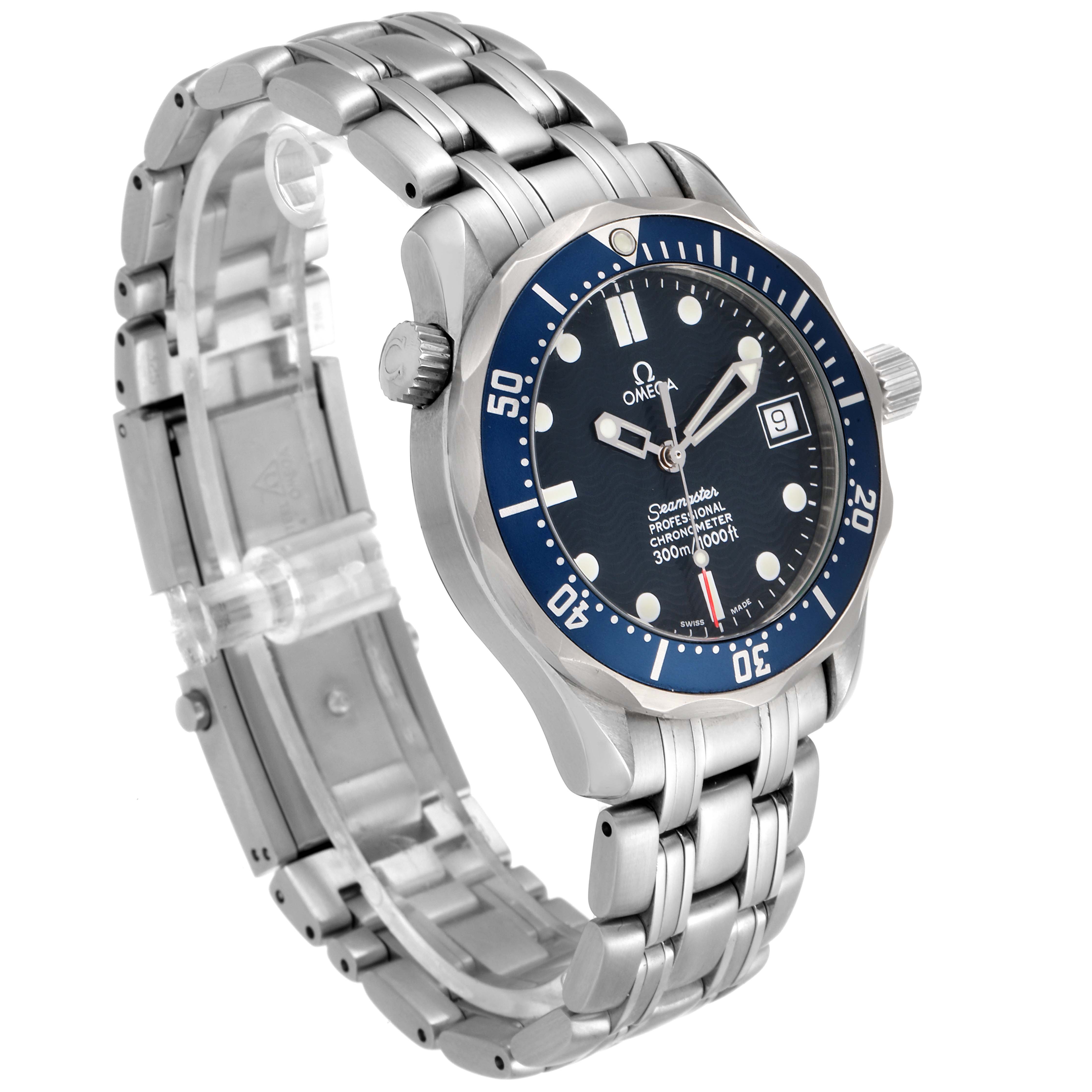 This image shows an angled view of the Omega Seamaster 2551.80.00 Men
s Stainless Steel Blue Dial 2551.80.00 Men
s Stainless Steel Blue Dial watch displaying its blue dial, bezel, crown, and metal bracelet.