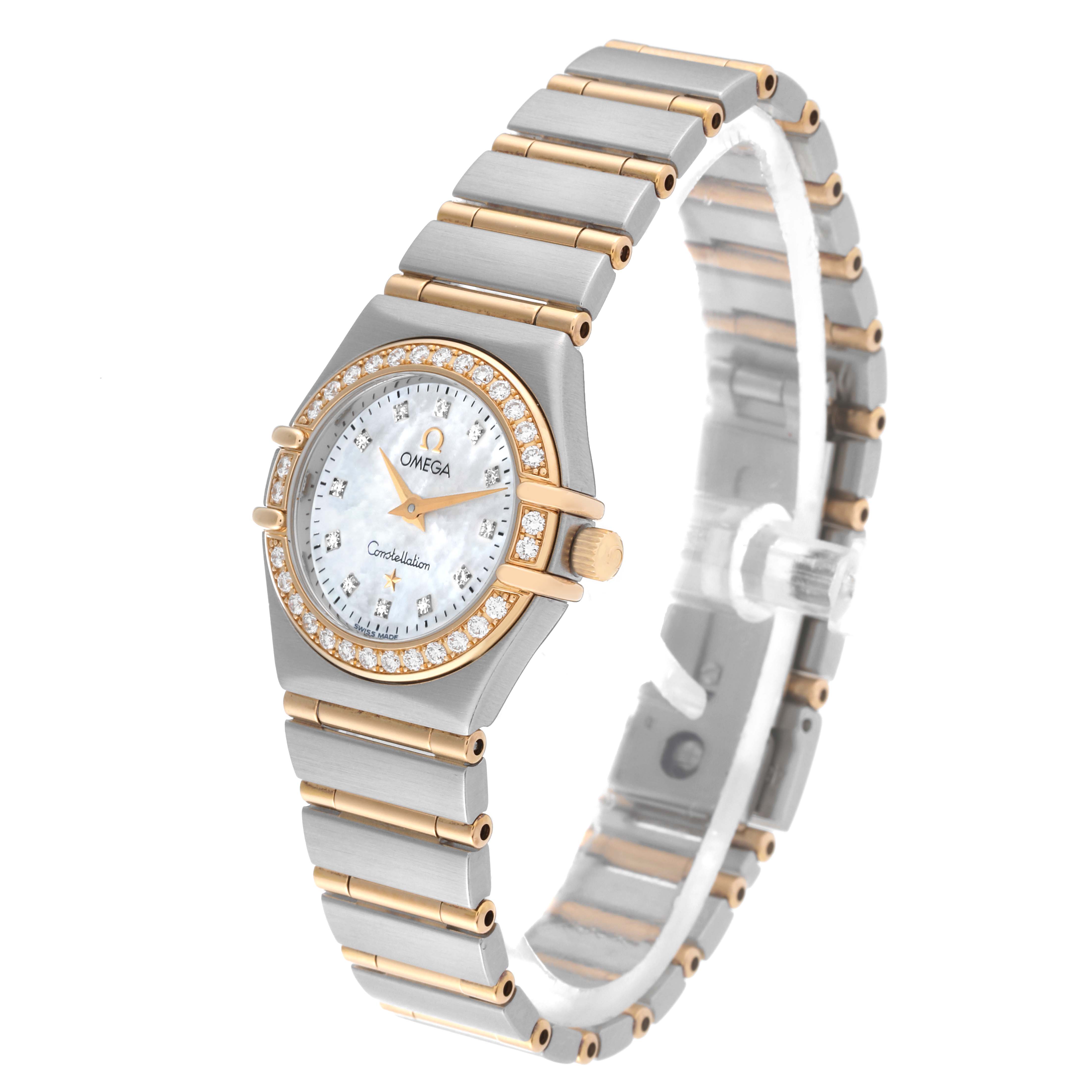 This image shows a side angle of the Omega 1267.75.00 Women's Steel and Gold (two tone) Mother of Pearl Dial 1267.75.00 Women's Steel and Gold (two tone) Mother of Pearl Dial Constellation 95 Mother Of Pearl Diamond Yellow Gold Steel Ladies Watch 1267.75.00.