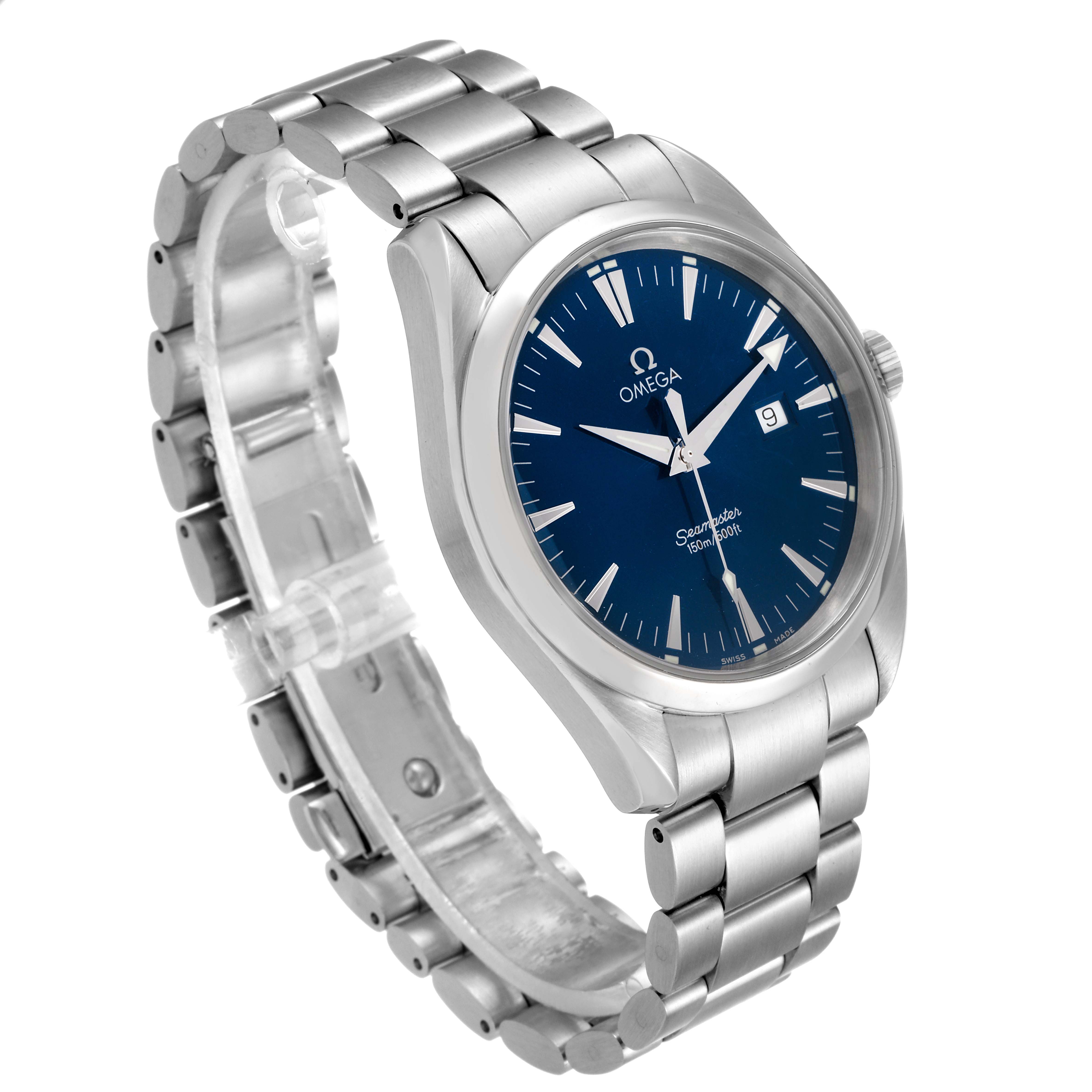 The image shows an Omega Aqua Terra 2517.80.00 Men
s Stainless Steel Blue Dial 2517.80.00 Men
s Stainless Steel Blue Dial watch angled to display its blue dial, date window, and stainless steel bracelet.