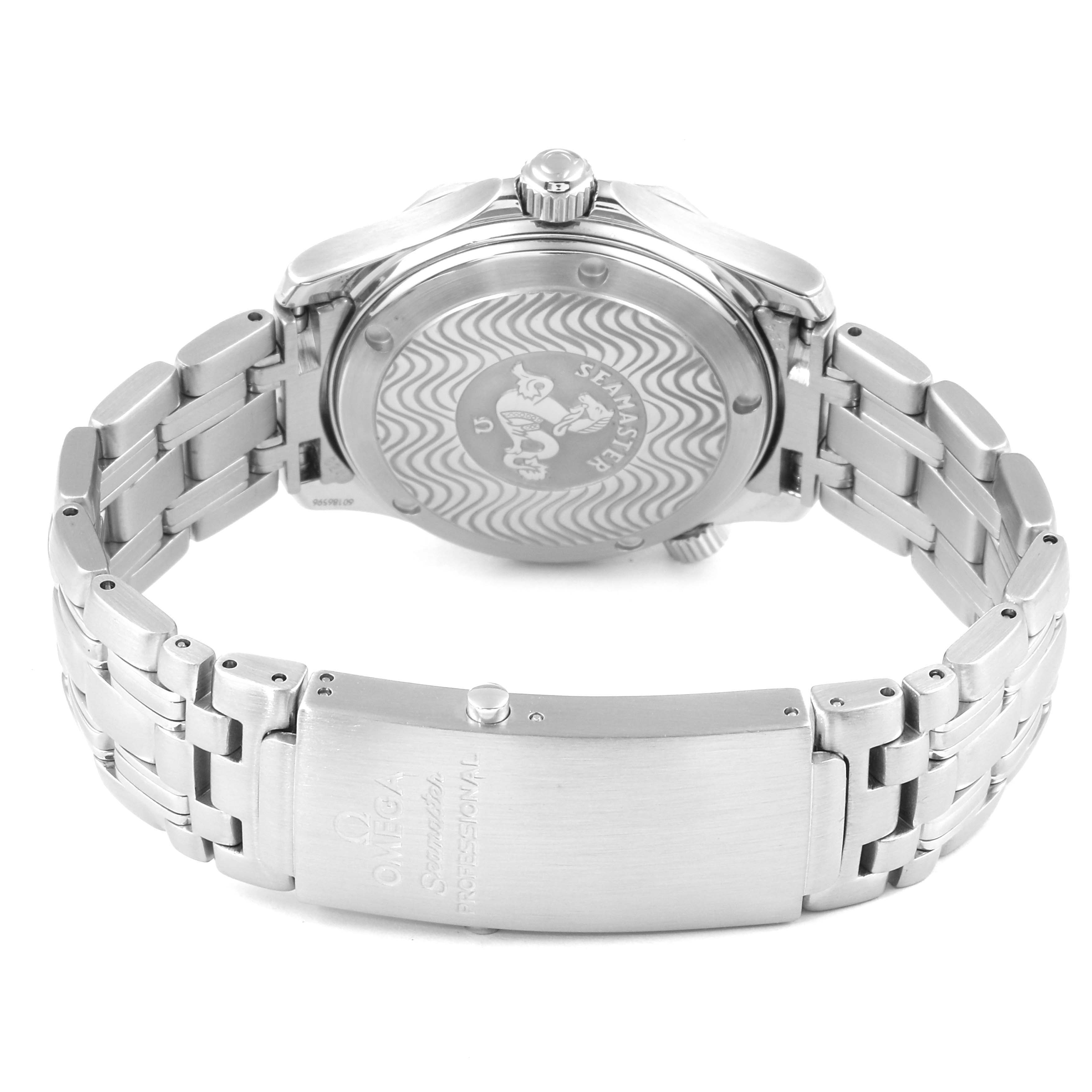 The image shows the back and bracelet of an Omega Seamaster 2551.80.00 Men
s Stainless Steel Blue Dial 2551.80.00 Men
s Stainless Steel Blue Dial watch from a rear angle.