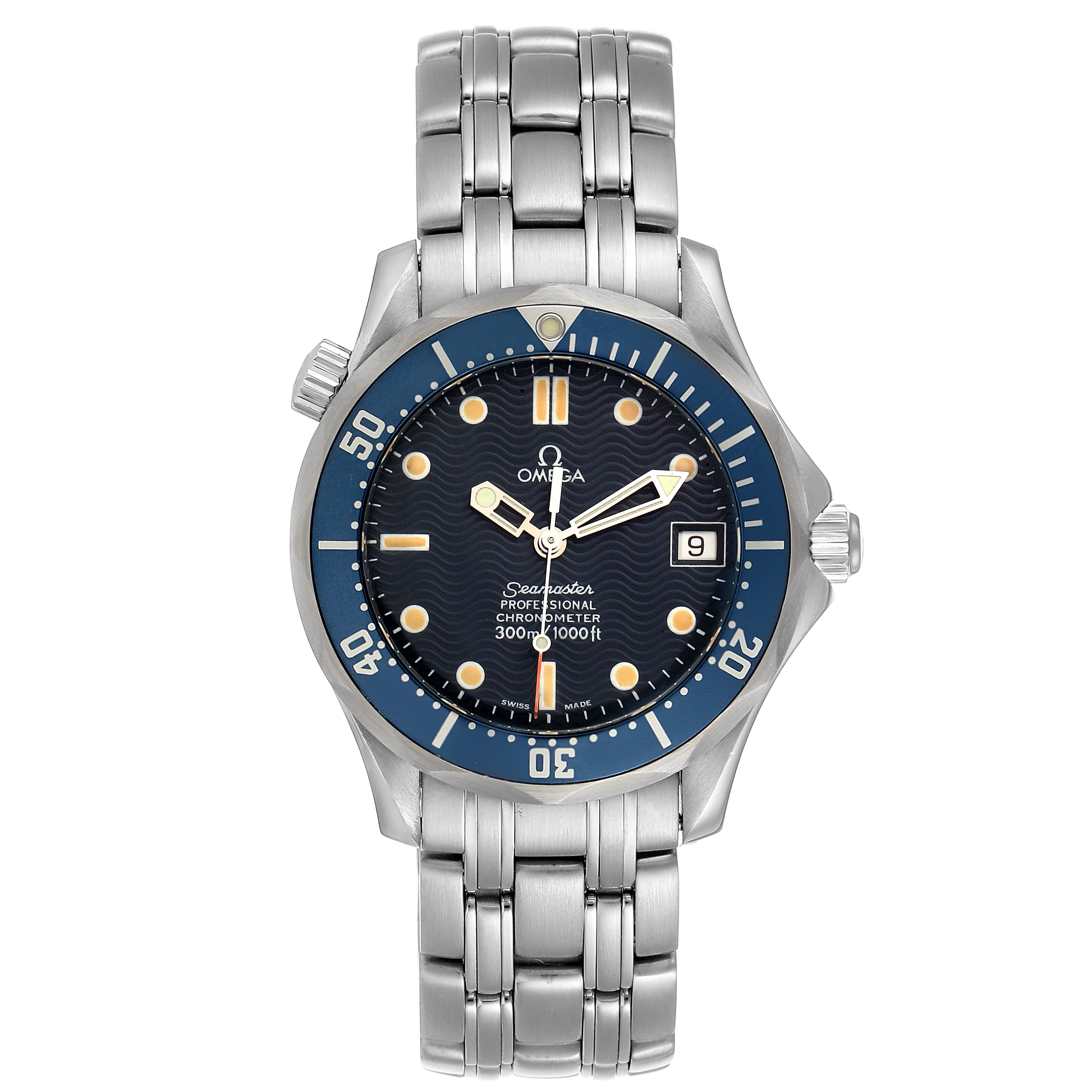 This image shows a front view of the Omega Seamaster 2551.80.00 Men
s Stainless Steel Blue Dial 2551.80.00 Men
s Stainless Steel Blue Dial watch, including the bezel, dial, hands, crown, and bracelet.