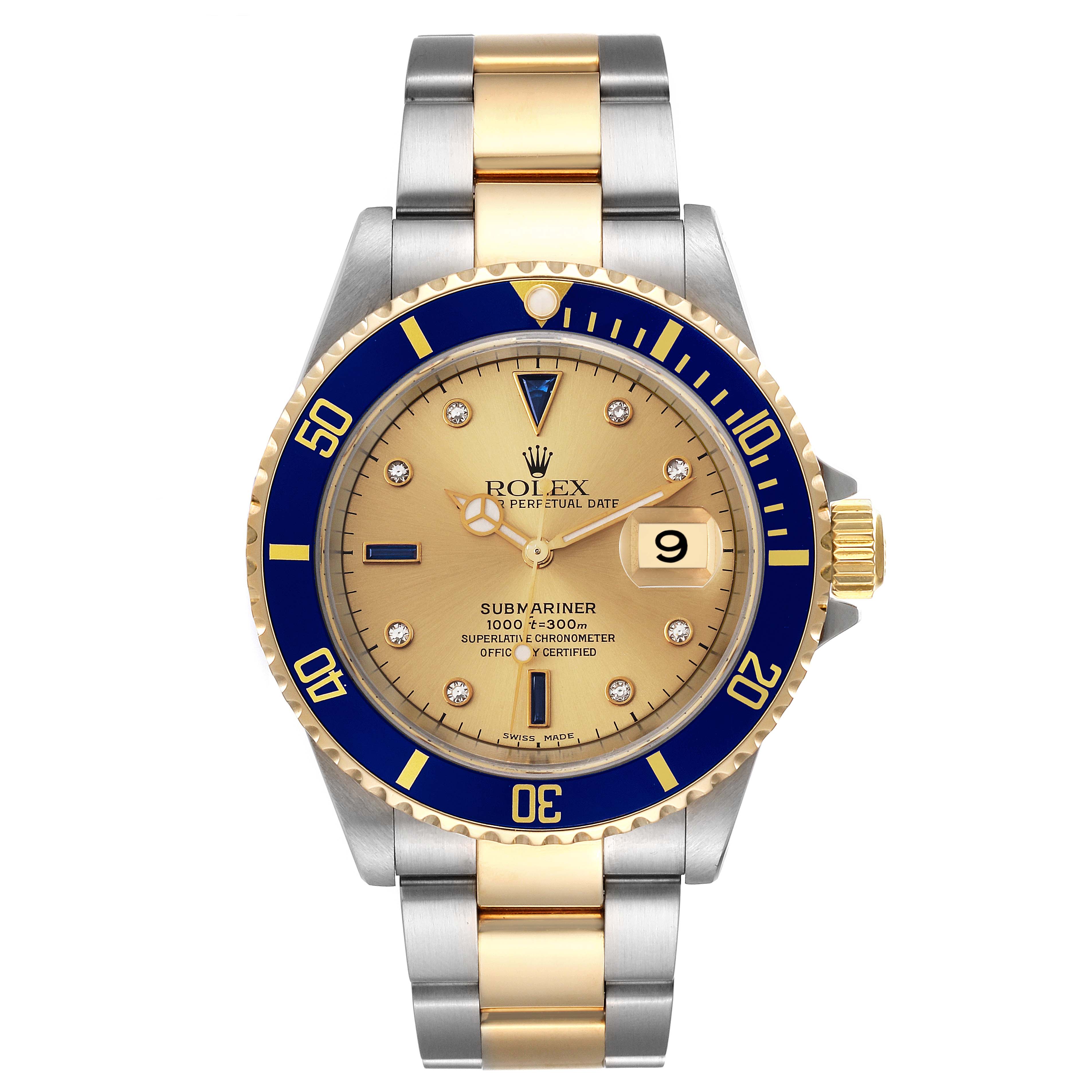 The image shows the front view of a Rolex Submariner 16613 Men's Steel and Gold (two tone) Champagne Dial 16613 Men's Steel and Gold (two tone) Champagne Dial watch, detailing its gold and blue bezel, dial, and two-tone bracelet.