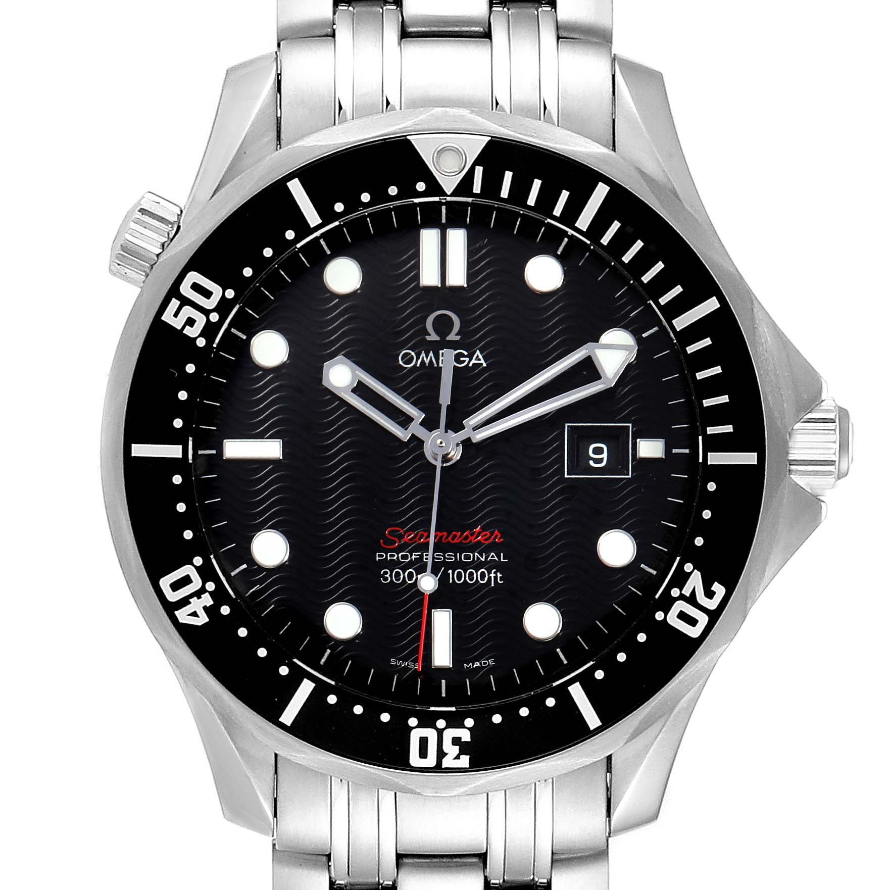 This image shows the front view of an Omega Seamaster 212.30.41.61.01.001 Men
s Stainless Steel Black Dial 212.30.41.61.01.001 Men
s Stainless Steel Black Dial watch, highlighting the dial, bezel, and bracelet.