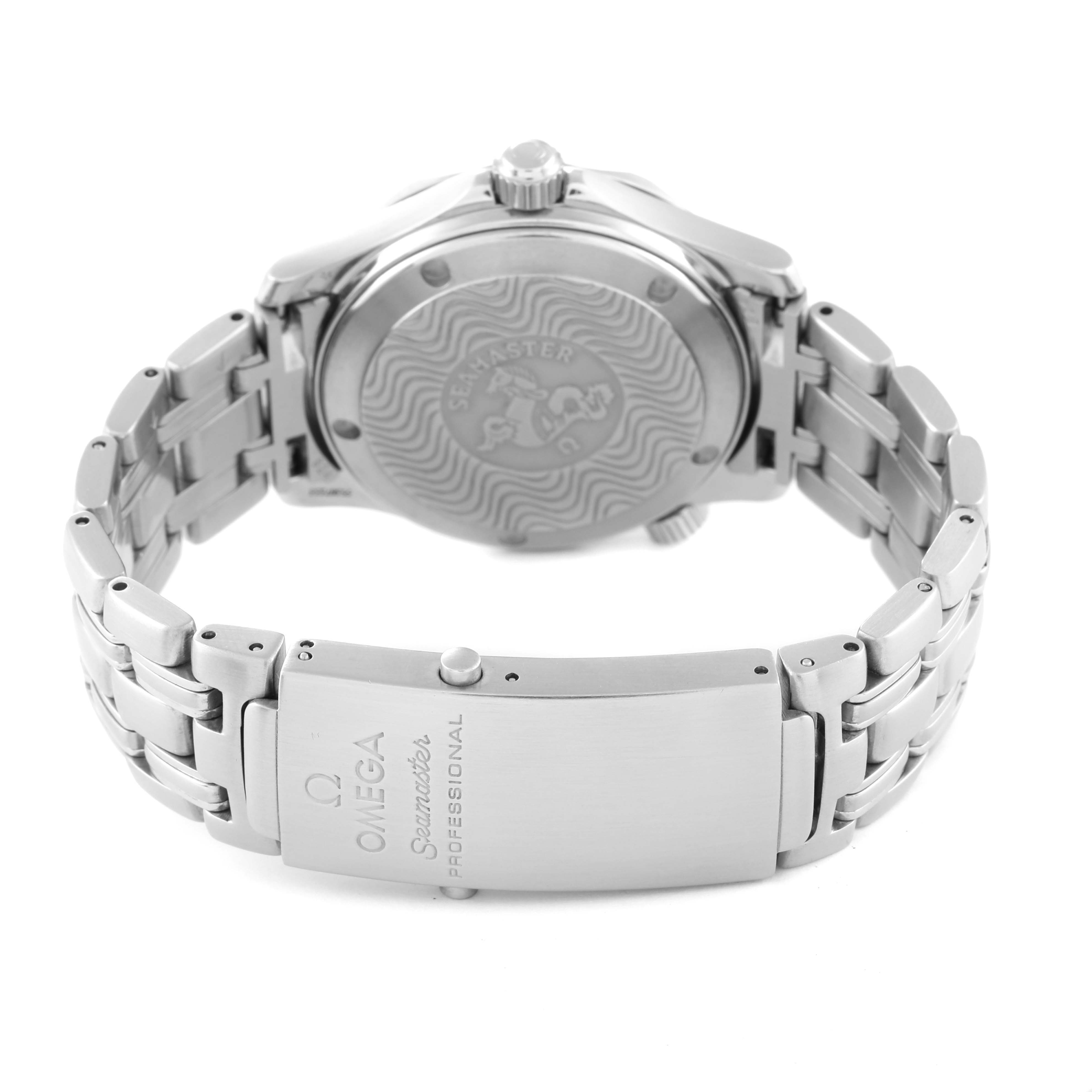 The image shows the back and clasp of the Omega Seamaster 2561.80.00 Men's Stainless Steel Blue Dial 2561.80.00 Men's Stainless Steel Blue Dial watch, highlighting the case back and stainless steel bracelet.