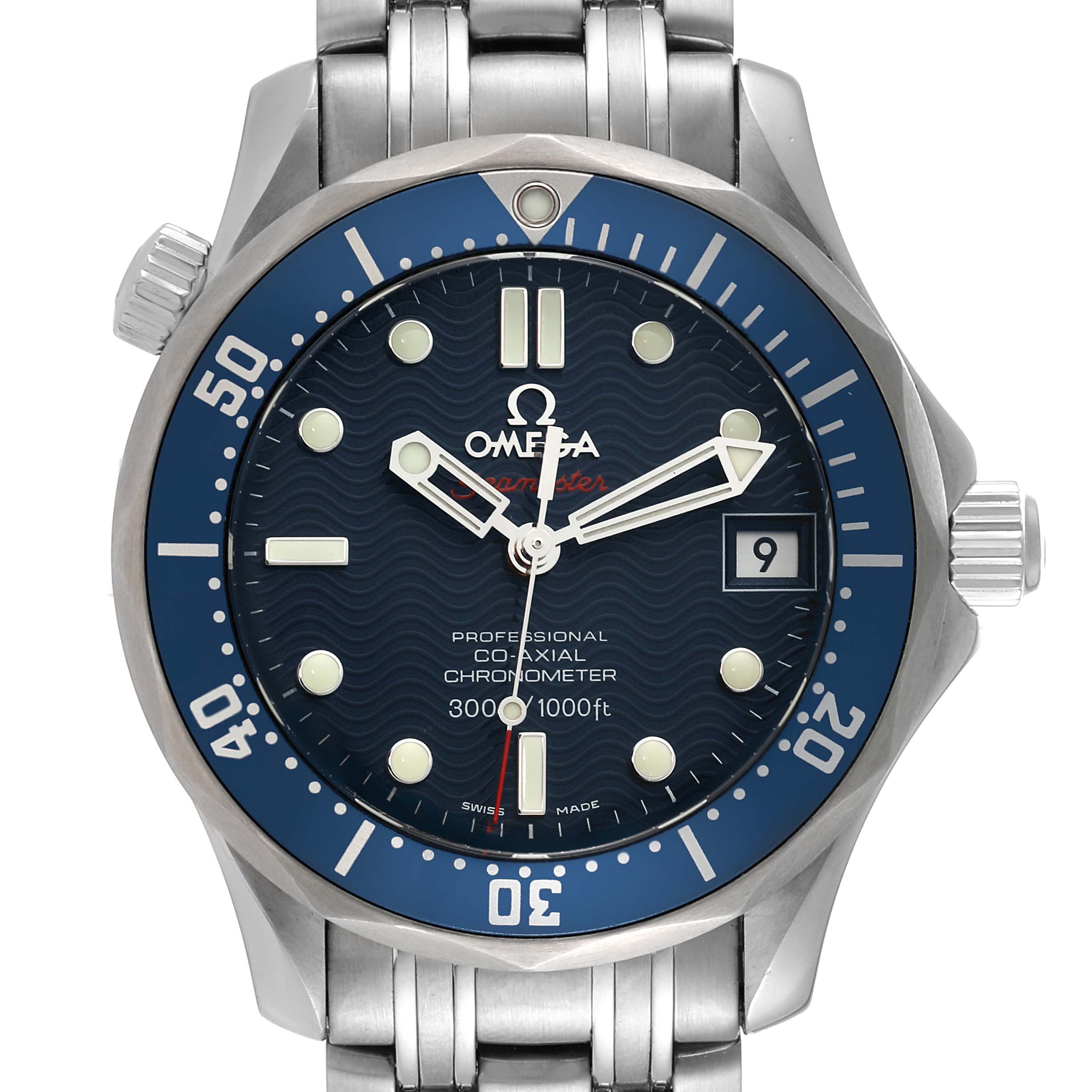 The image shows a front view of the Omega Seamaster 2222.80.00 Men's Stainless Steel Blue Dial 2222.80.00 Men's Stainless Steel Blue Dial watch, displaying the face, bezel, and part of the bracelet.
