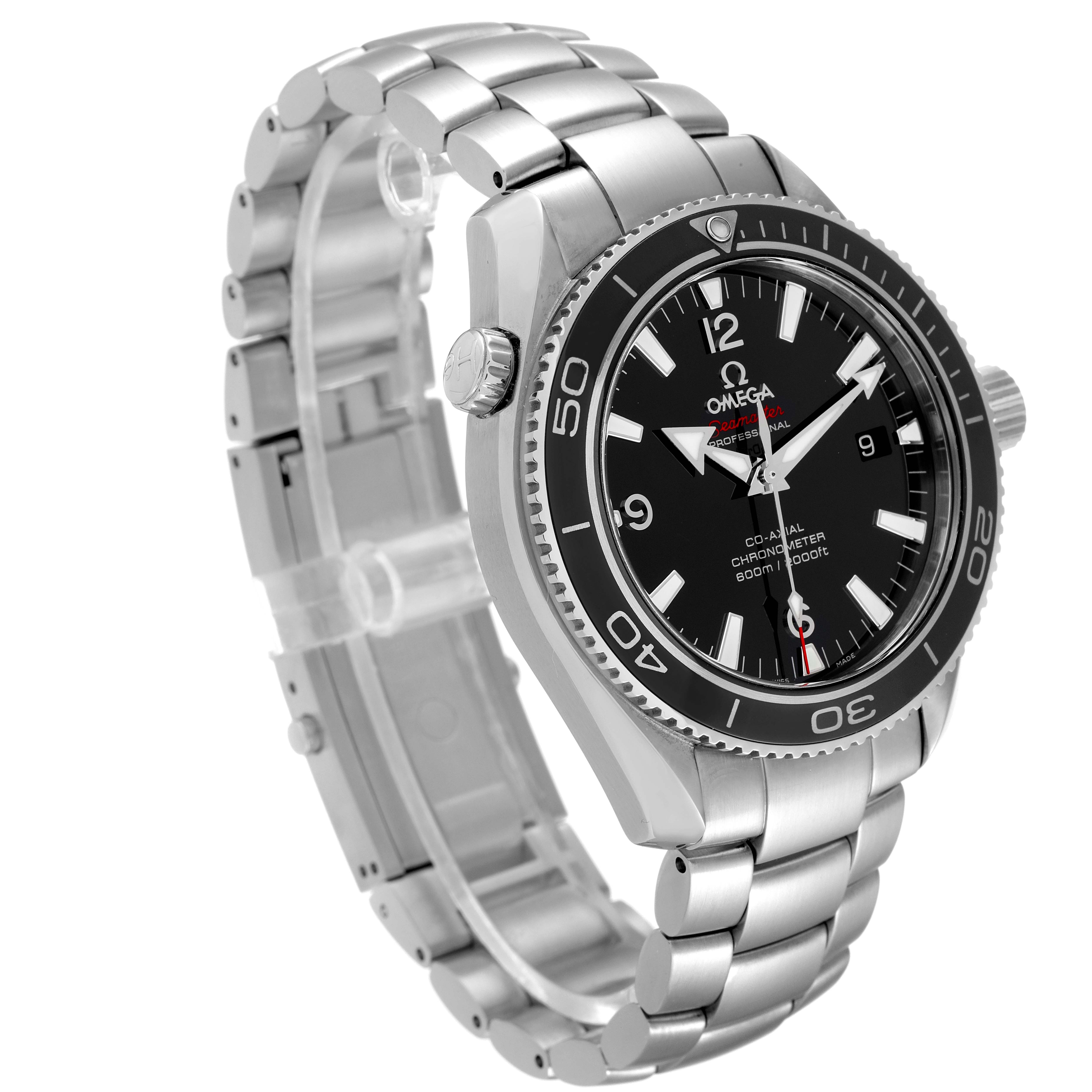 This image shows a side angle of the Omega Planet Ocean 222.30.42.20.01.001 Men
s Stainless Steel Black Dial 222.30.42.20.01.001 Men
s Stainless Steel Black Dial watch, highlighting the dial, bezel, crown, and stainless steel bracelet.