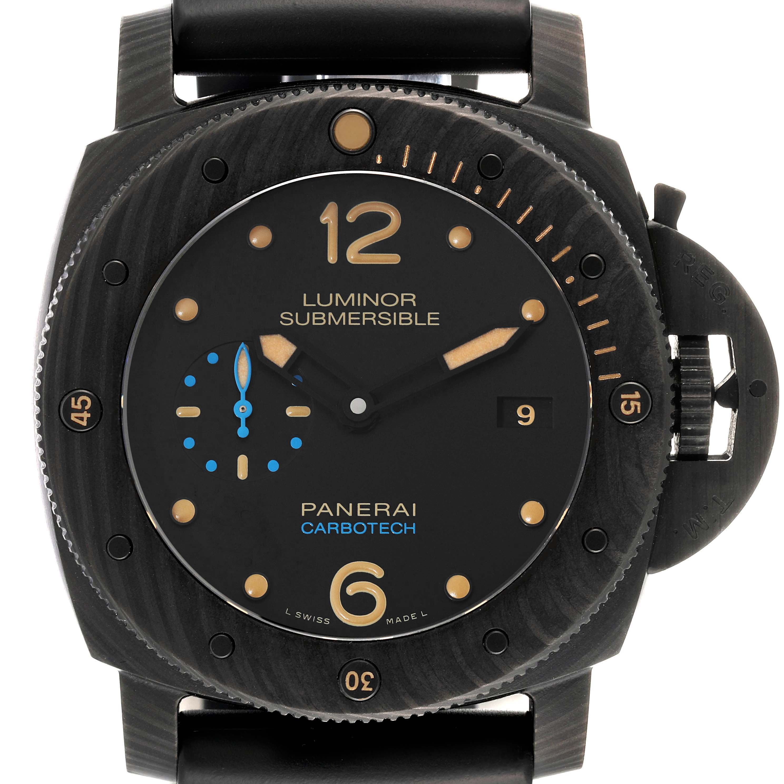 The image shows a front view of the Panerai Submersible PAM00616 Men's Stainless Steel Black Dial PAM00616 Men's Stainless Steel Black Dial watch, highlighting the dial, bezel, and crown guard.