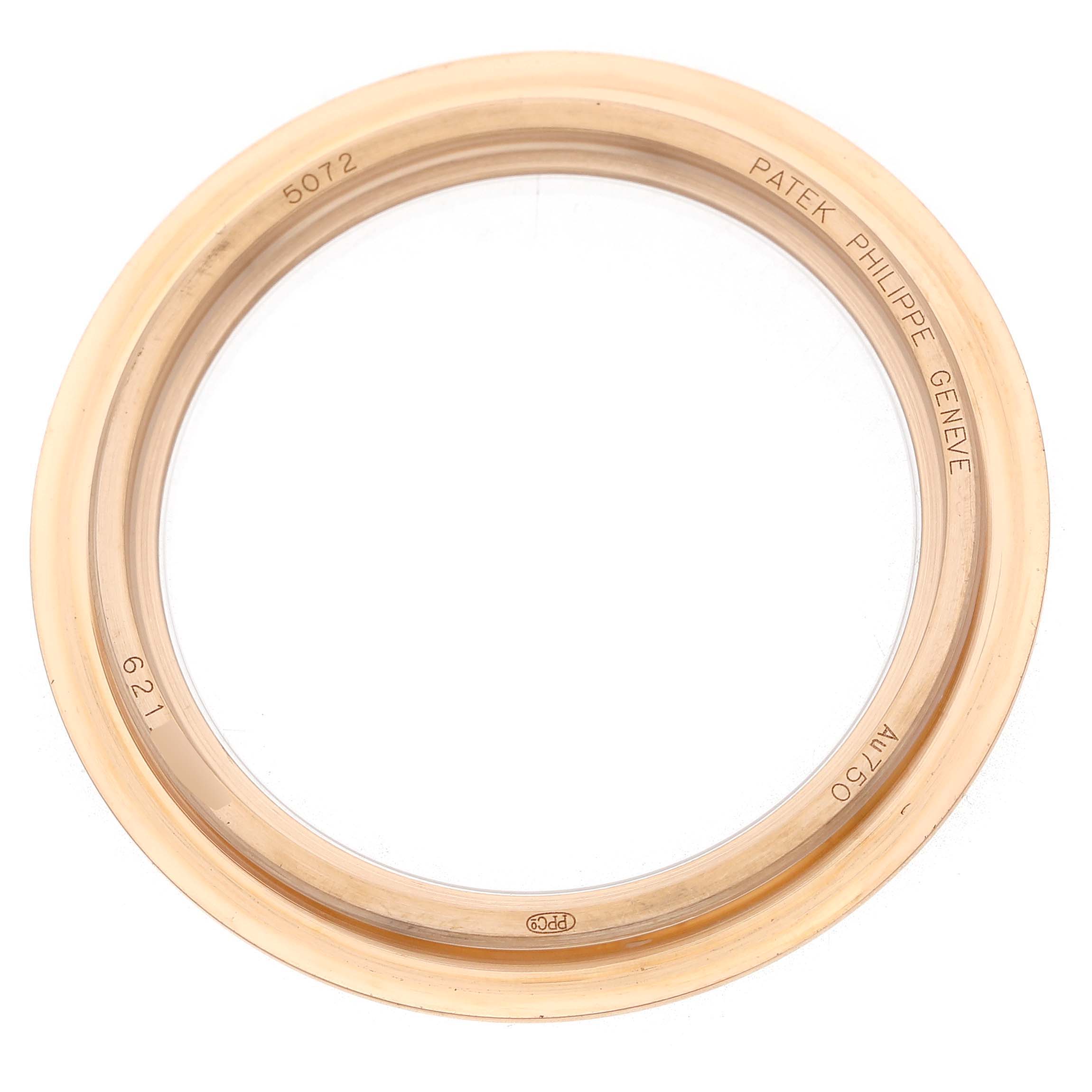 The image shows a bezel from the Patek Philippe Aquanaut 5072R-001 Women's Rose Gold Mother of Pearl Dial watch model, viewed from above.