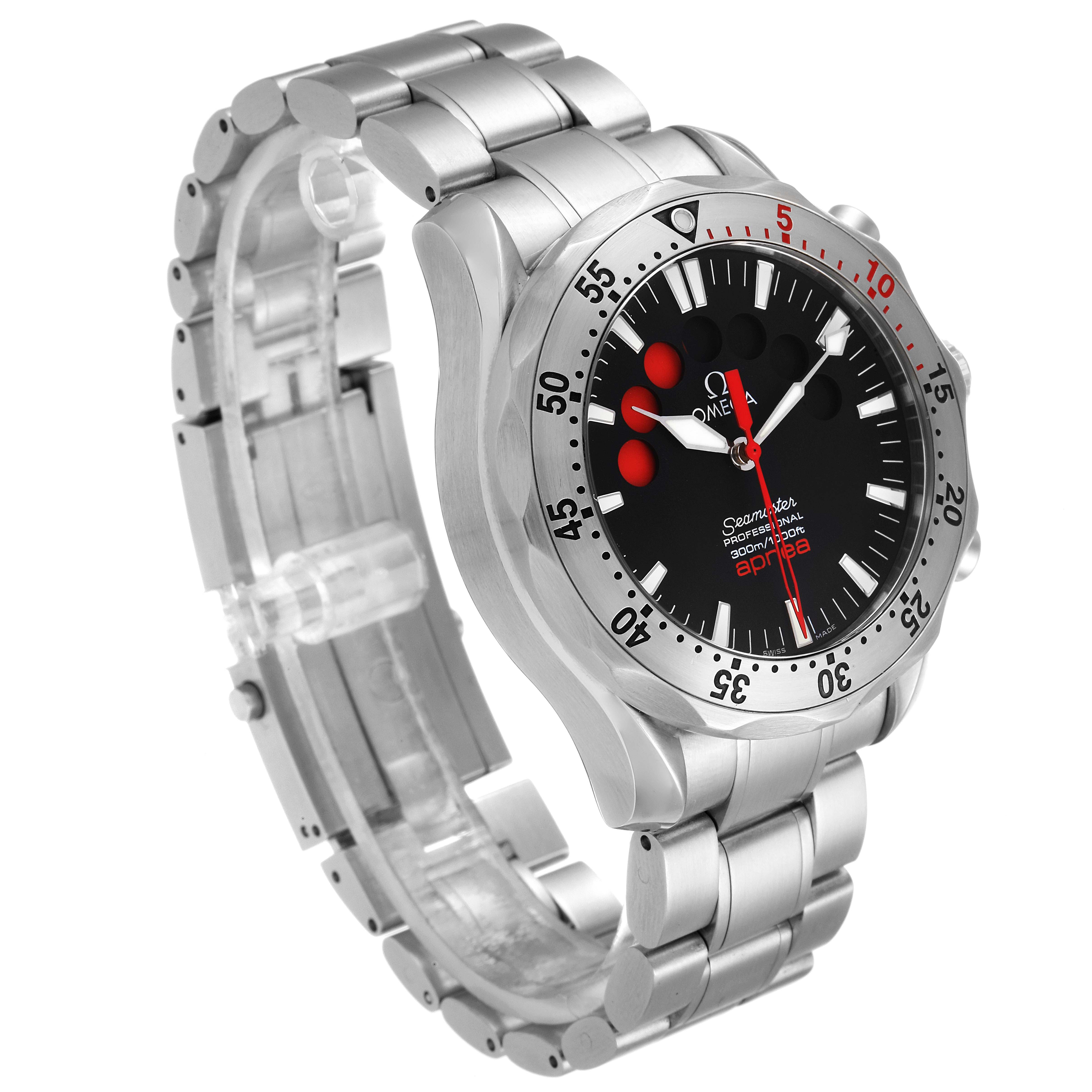 The image shows a side angle of an Omega Seamaster 2595.50.00 Men
s Stainless Steel Black Dial 2595.50.00 Men
s Stainless Steel Black Dial watch, highlighting the bezel, dial, and stainless steel bracelet.