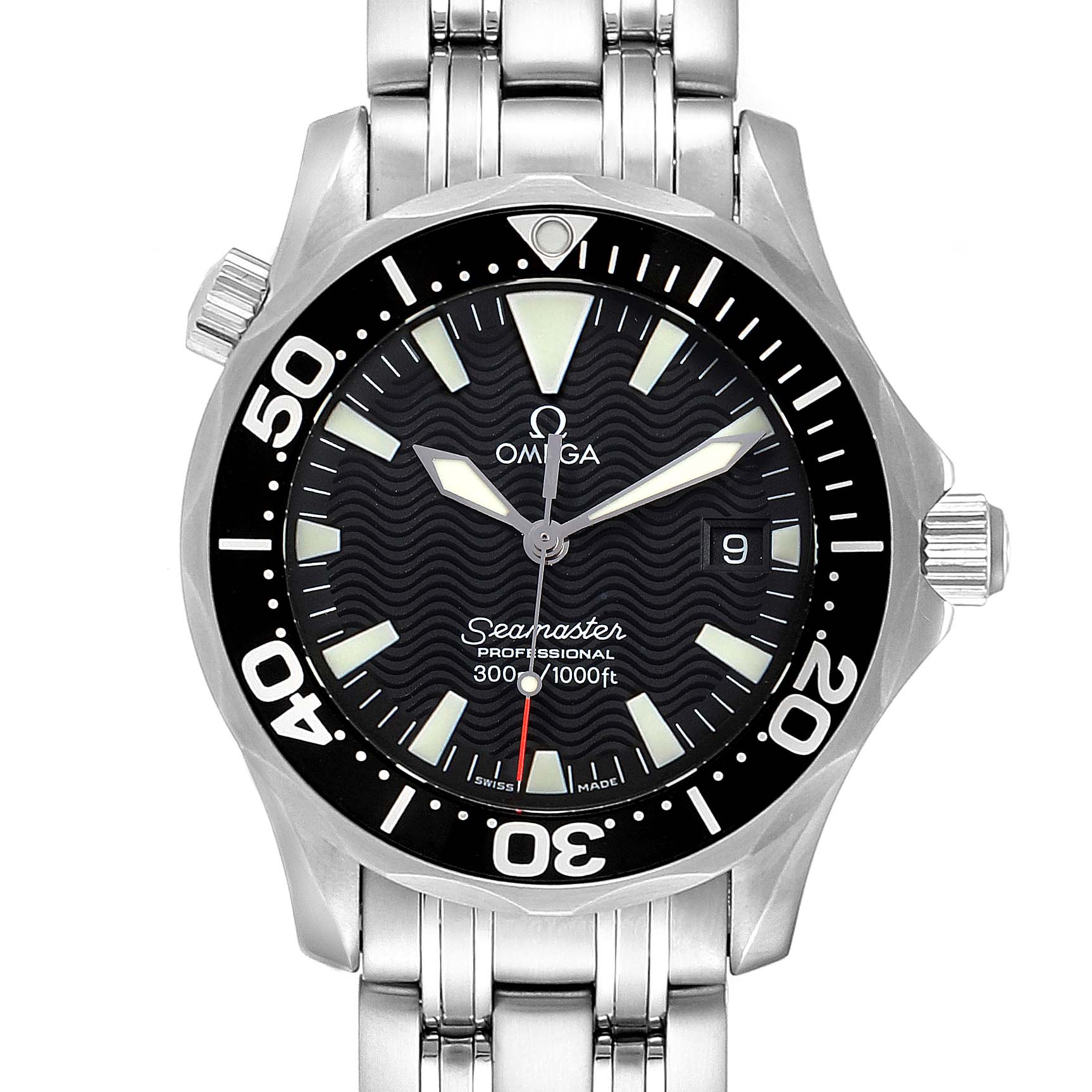 The image shows a front view of the Omega Seamaster 2262.50.00  Men
s Stainless Steel Black Dial 2262.50.00  Men
s Stainless Steel Black Dial watch, highlighting its face, bezel, and partial stainless steel bracelet.