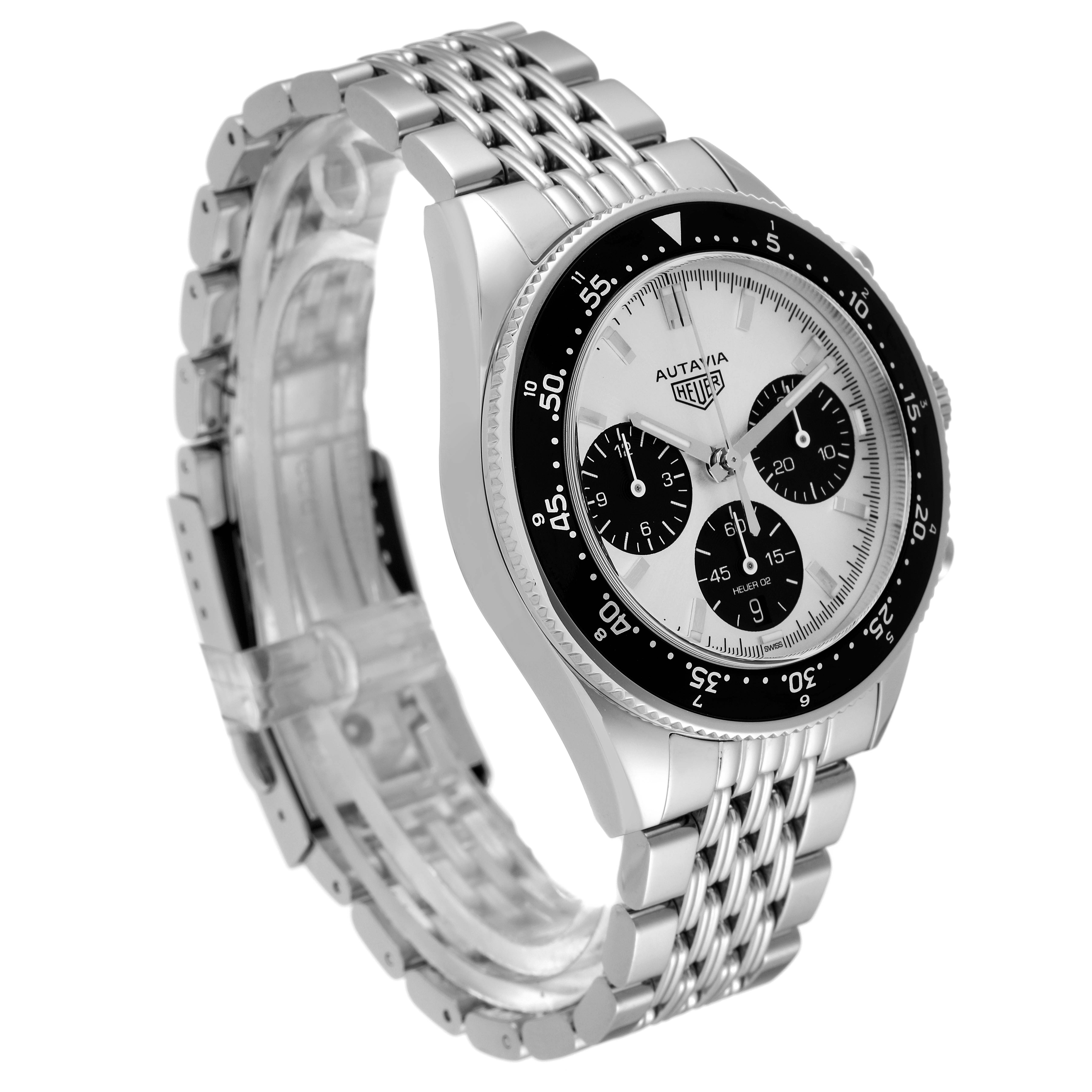 The image shows a Tag Heuer Autavia CBE2111.BA0687 Men's Stainless Steel Silver Dial CBE2111.BA0687 Men's Stainless Steel Silver Dial watch at a 3/4 angle emphasizing its face, bezel, and bracelet.