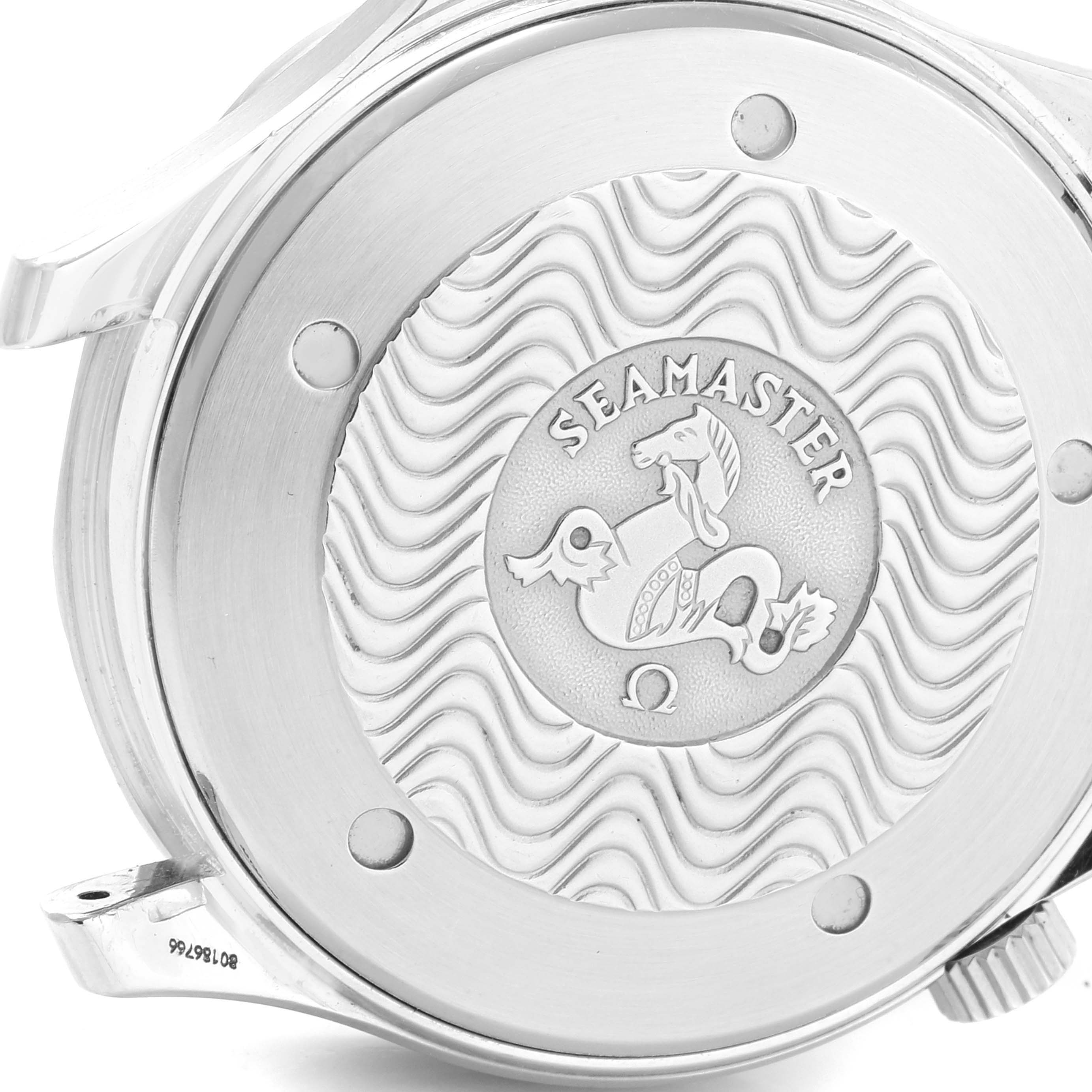 This image shows the case back of the Omega Seamaster 2531.80.00 Men
s Stainless Steel Blue Dial 2531.80.00 Men
s Stainless Steel Blue Dial watch, featuring its signature wavy design and engraved emblem.