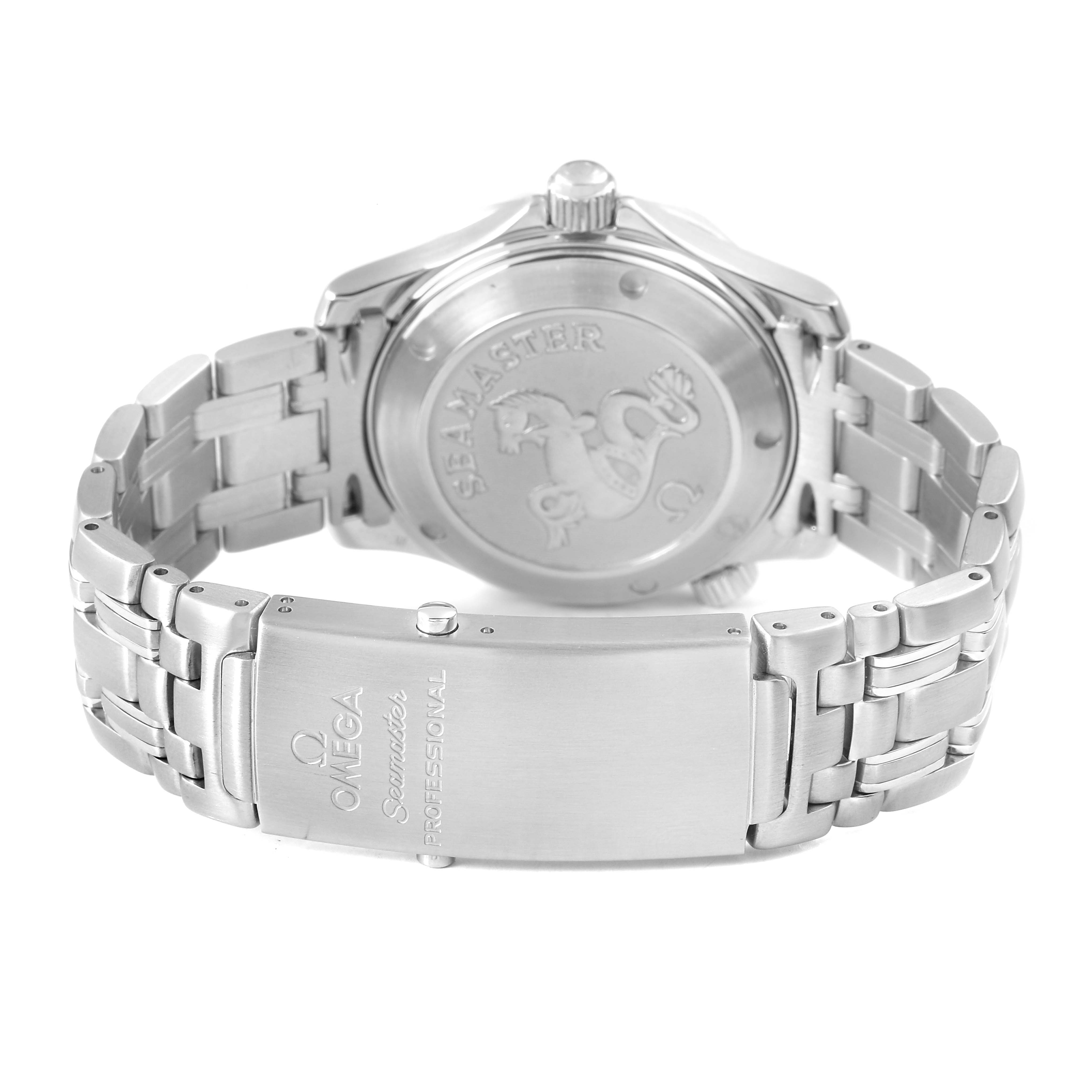 The image shows the back and clasp of an Omega Seamaster 2222.80.00 Men's Stainless Steel Blue Dial watch, highlighting the engraved case back and metal bracelet.