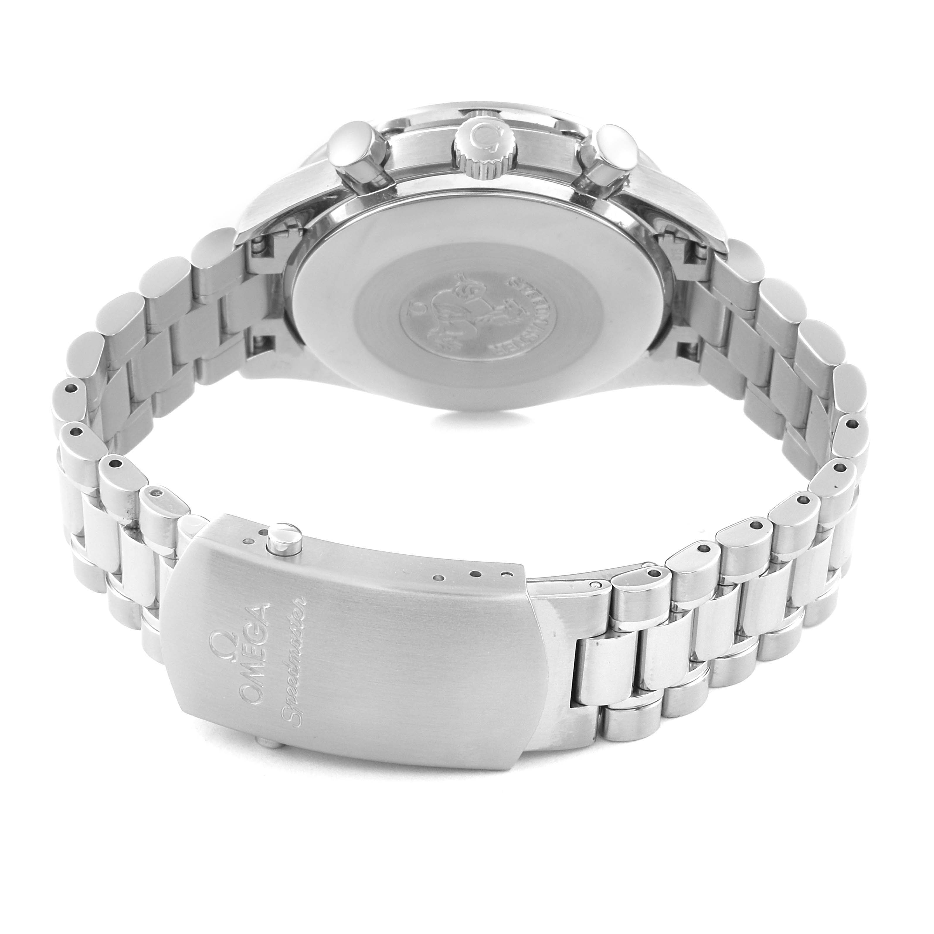 The image shows the back case and clasp of the Omega Speedmaster 3539.50.00 Men
s Stainless Steel Black Dial 3539.50.00 Men
s Stainless Steel Black Dial watch.