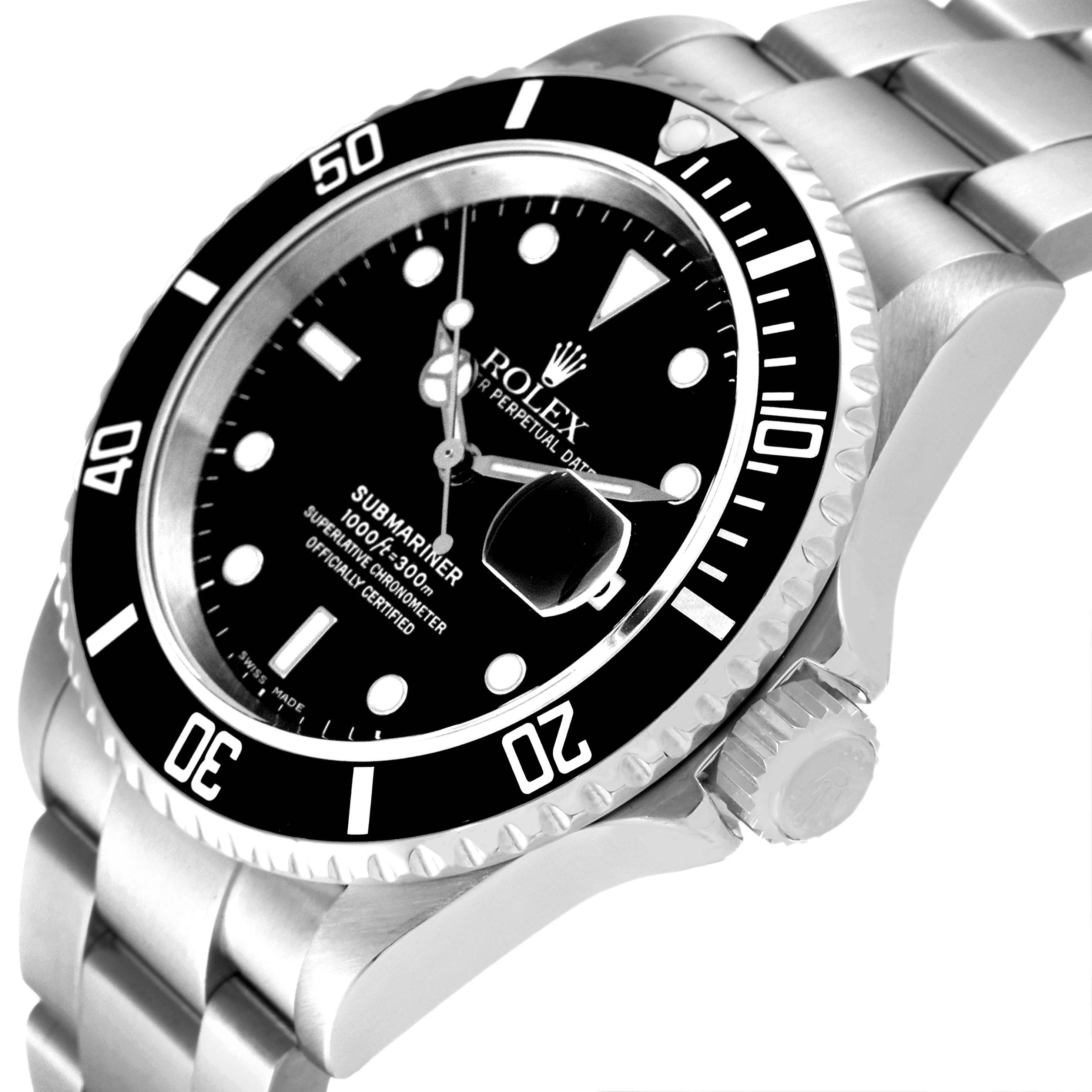This image shows a side and front angle of the Rolex Submariner 16610 Men
s Stainless Steel Black Dial 16610 Men
s Stainless Steel Black Dial watch focusing on the dial, bezel, and bracelet.