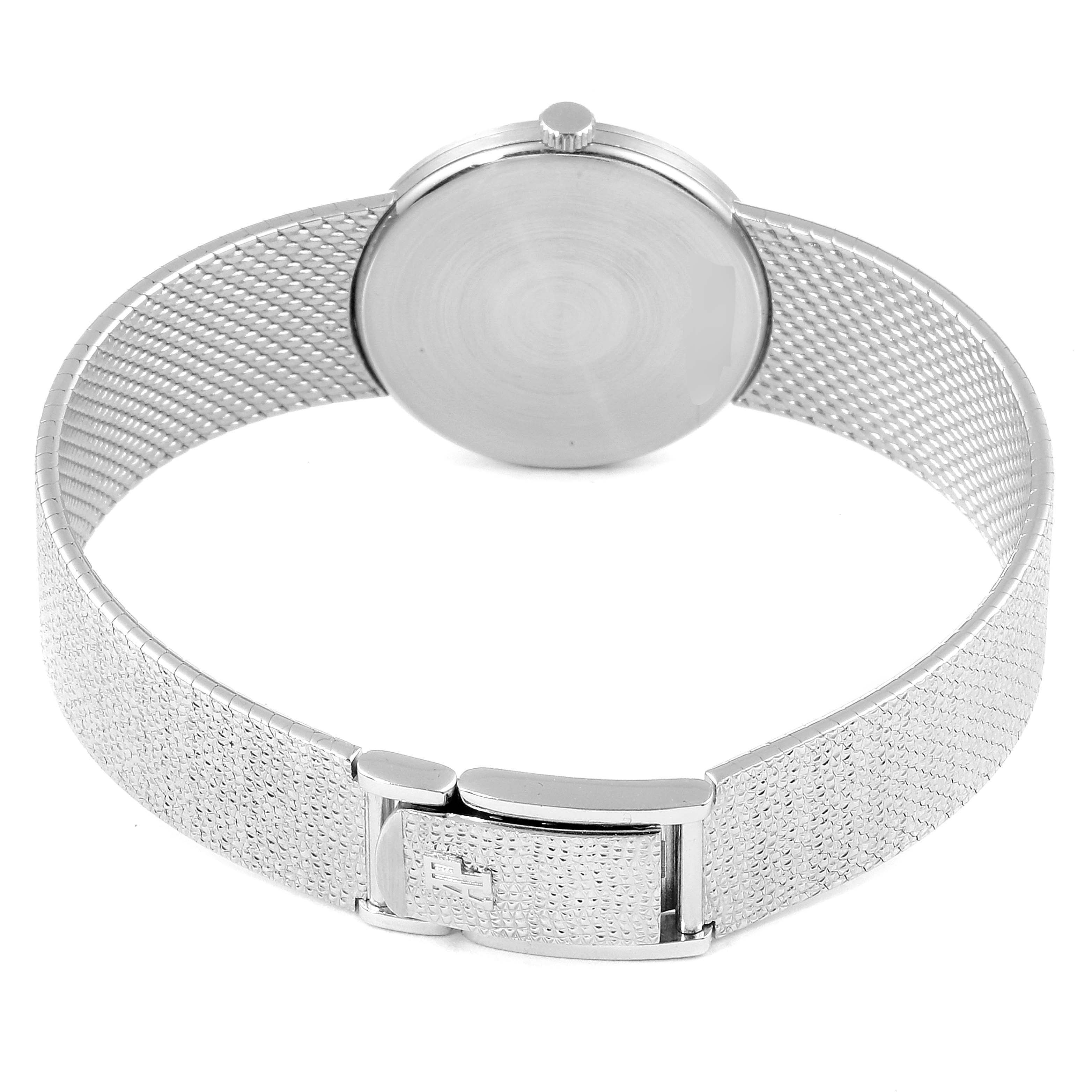 This image shows the back view of the case and the clasp of the vintage Audemars Piguet watch.