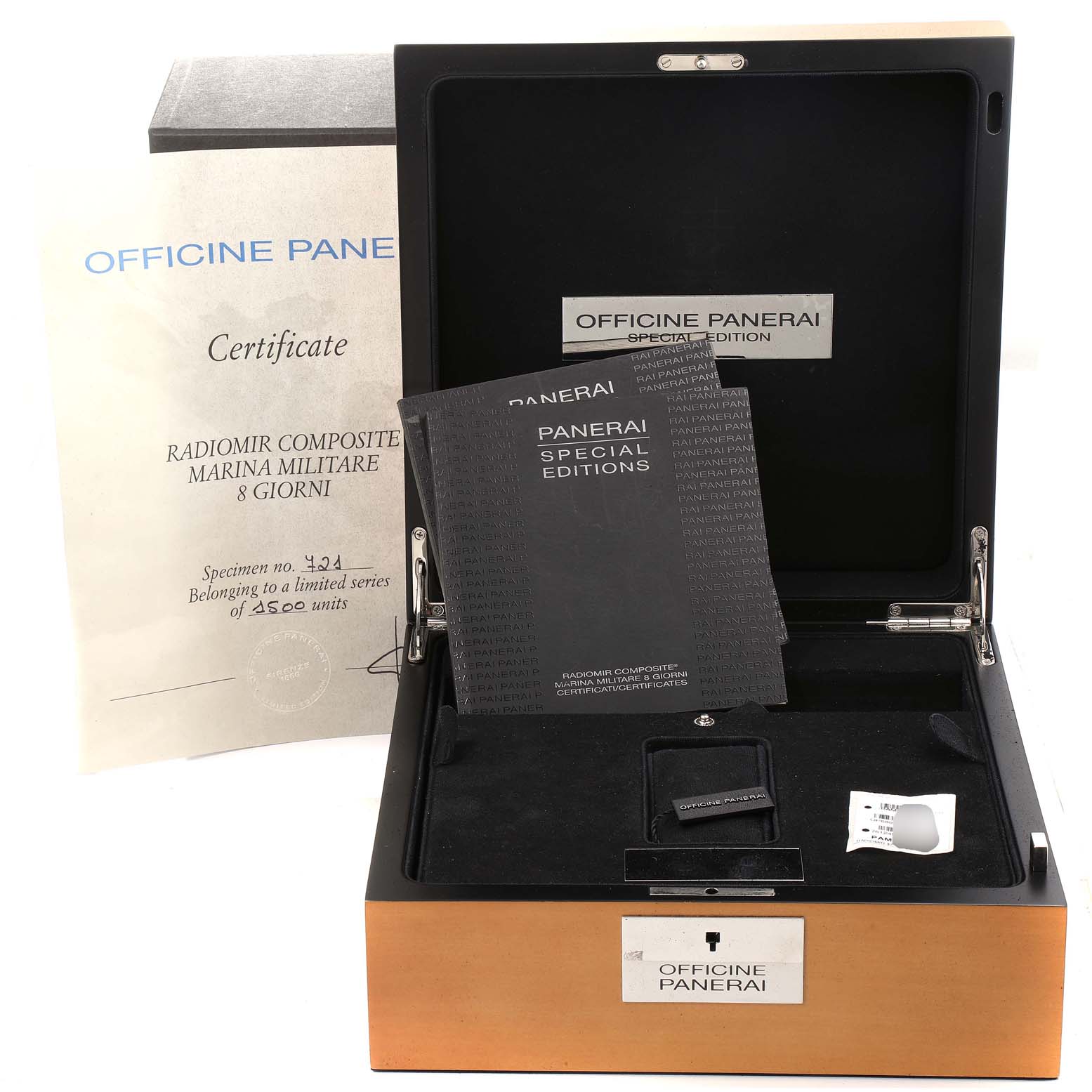 The image shows the packaging and accessories for the Panerai Radiomir model PAM00339, including a certificate, documentation, and storage box.