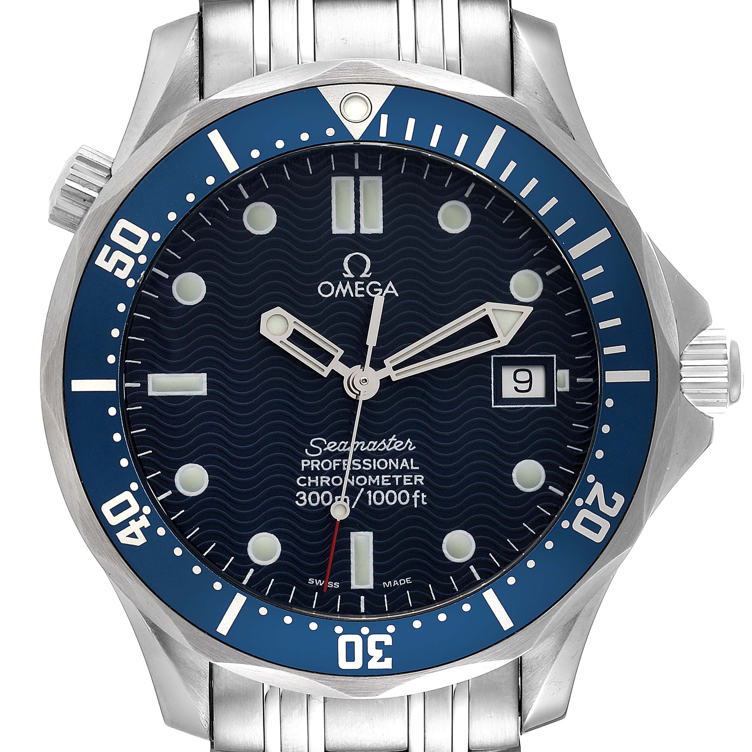 The image shows a front view of the Omega Seamaster 2531.80.00 Men's Stainless Steel Blue Dial 2531.80.00 Men's Stainless Steel Blue Dial watch, highlighting its face, bezel, dial, and bracelet.