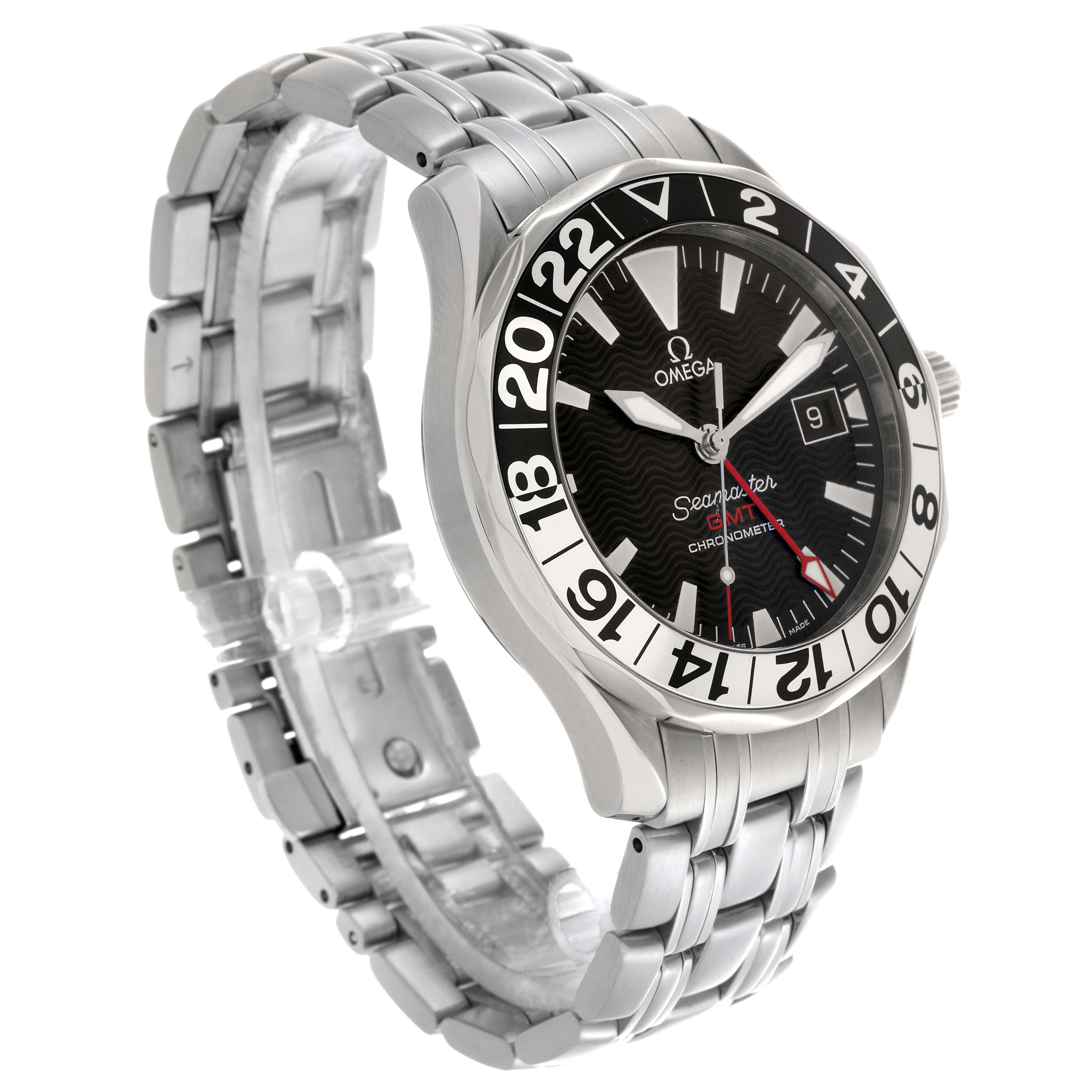 The watch, an Omega Seamaster 2534.50.00 Men's Stainless Steel Black Dial 2534.50.00 Men's Stainless Steel Black Dial, is shown at a three-quarters angle, displaying the face, bezel, lugs, bracelet, and case.