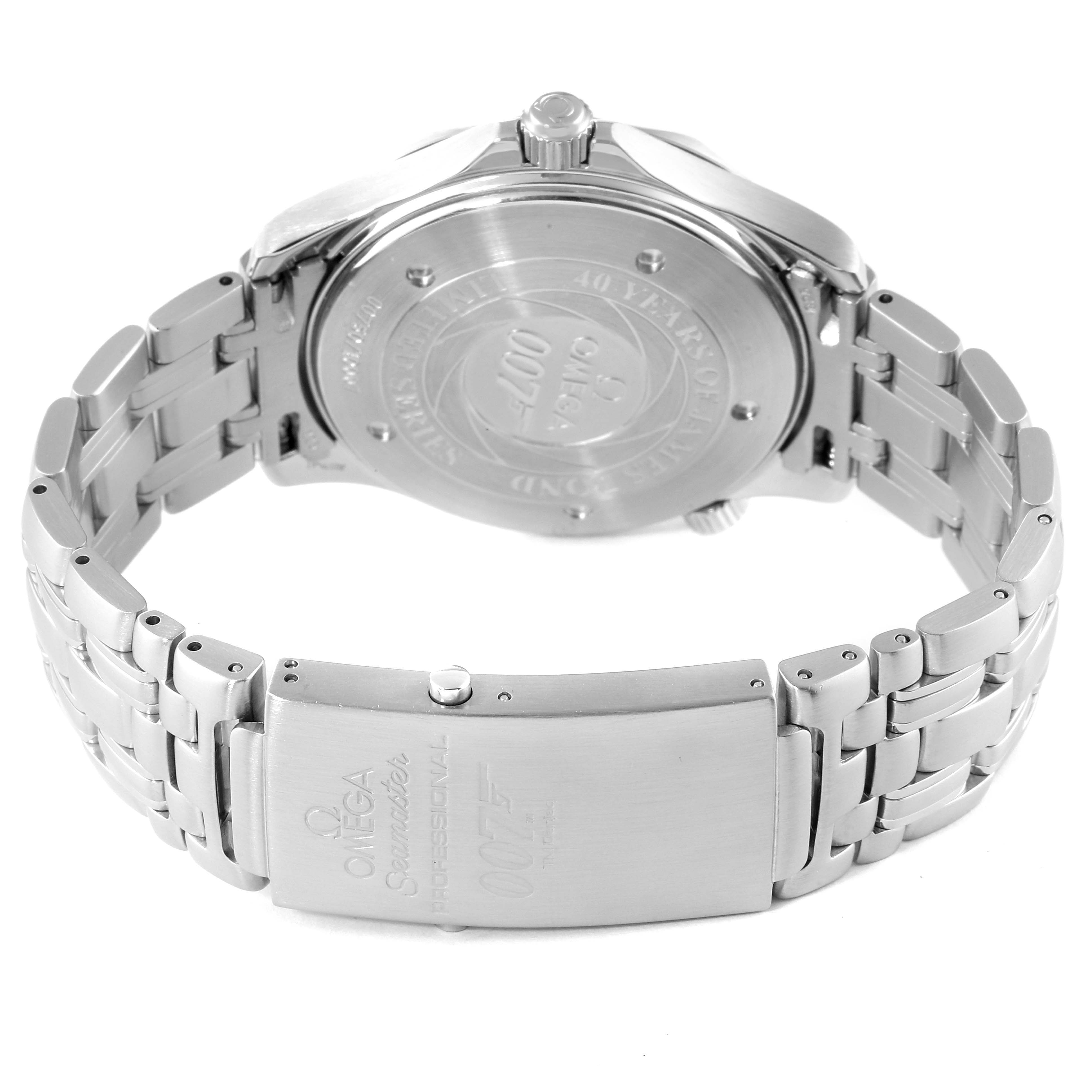 The image shows the back and clasp of an Omega Seamaster 2537.80.00 Men's Stainless Steel Blue Dial 2537.80.00 Men's Stainless Steel Blue Dial watch.