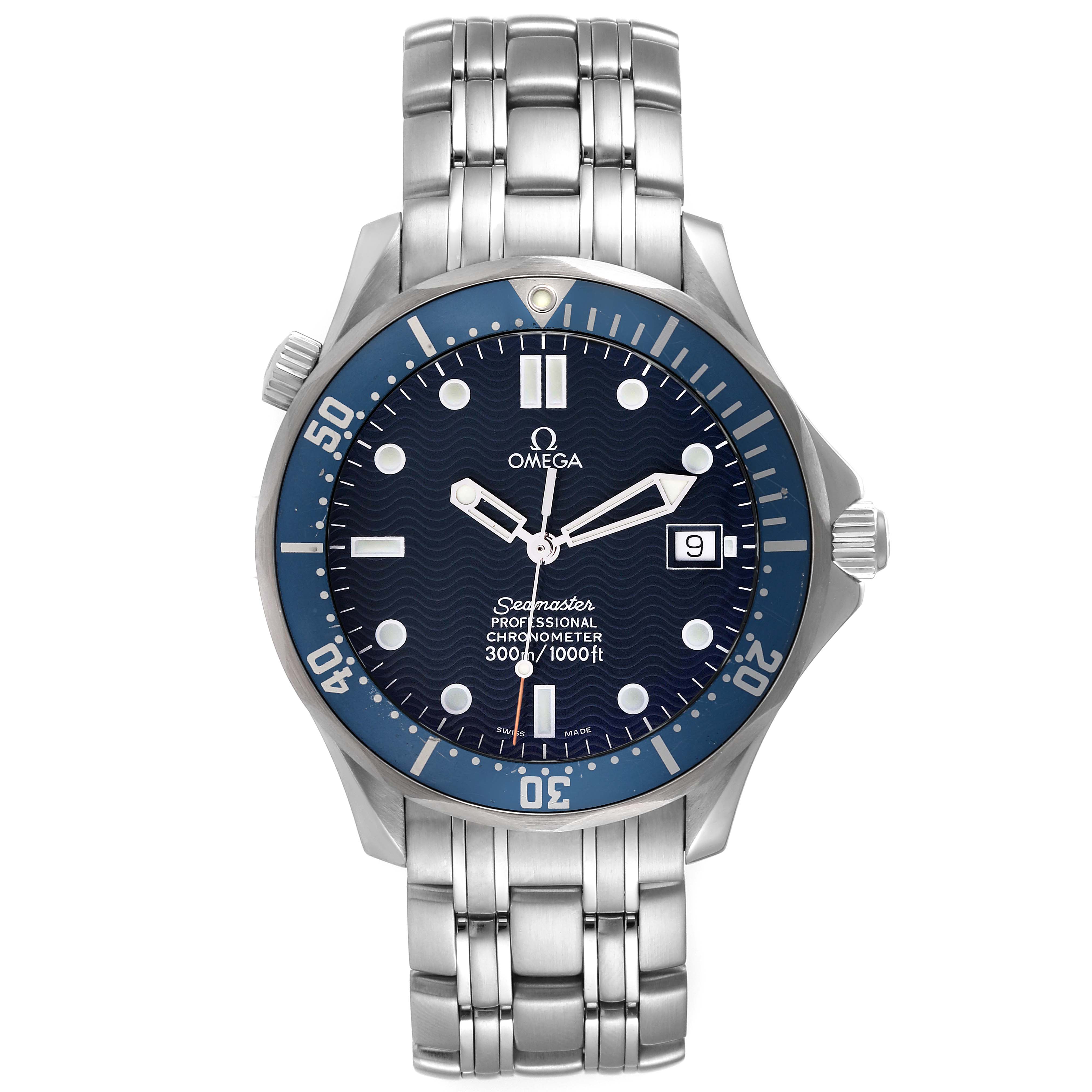 The image shows a front view of the Omega Seamaster 2531.80.00 Men's Stainless Steel Blue Dial 2531.80.00 Men's Stainless Steel Blue Dial watch, highlighting its dial, bezel, date window, and bracelet.