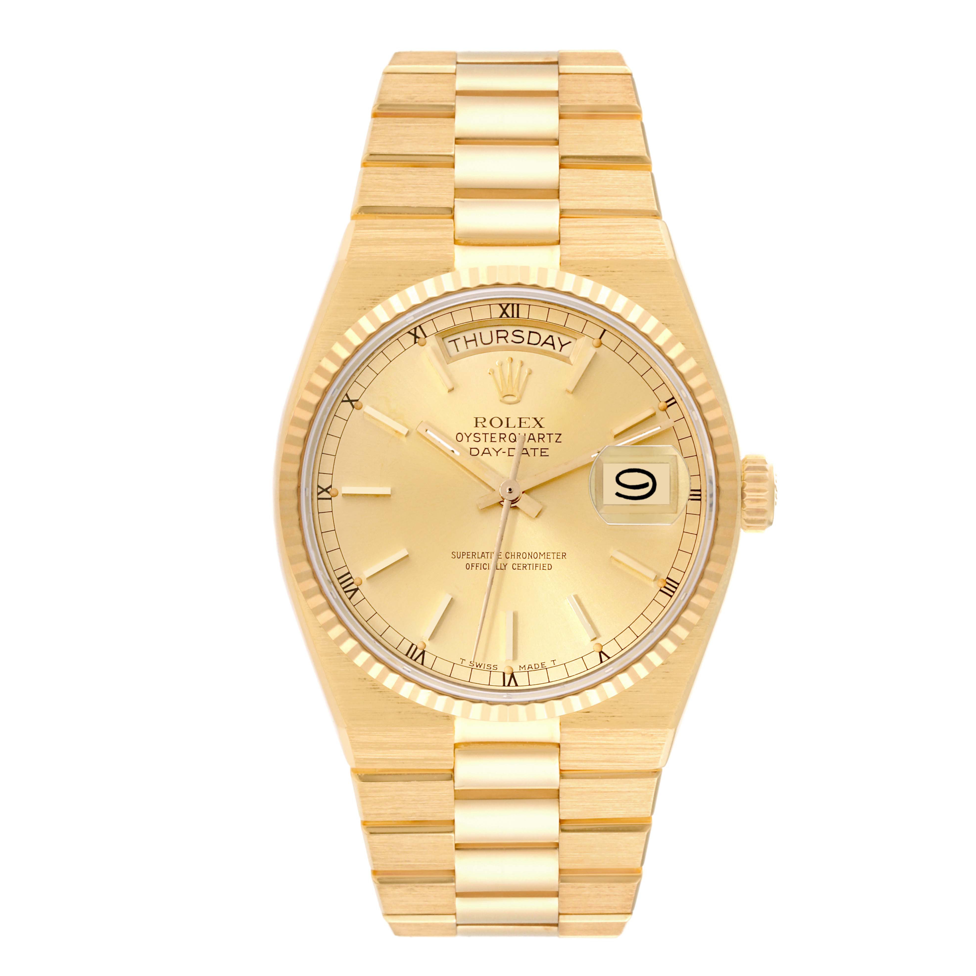 This image shows a frontal view of a Rolex Oysterquartz 19018 Men's Yellow Gold Champagne Dial 19018 Men's Yellow Gold Champagne Dial Day-Date watch, displaying the dial, bezel, and bracelet.