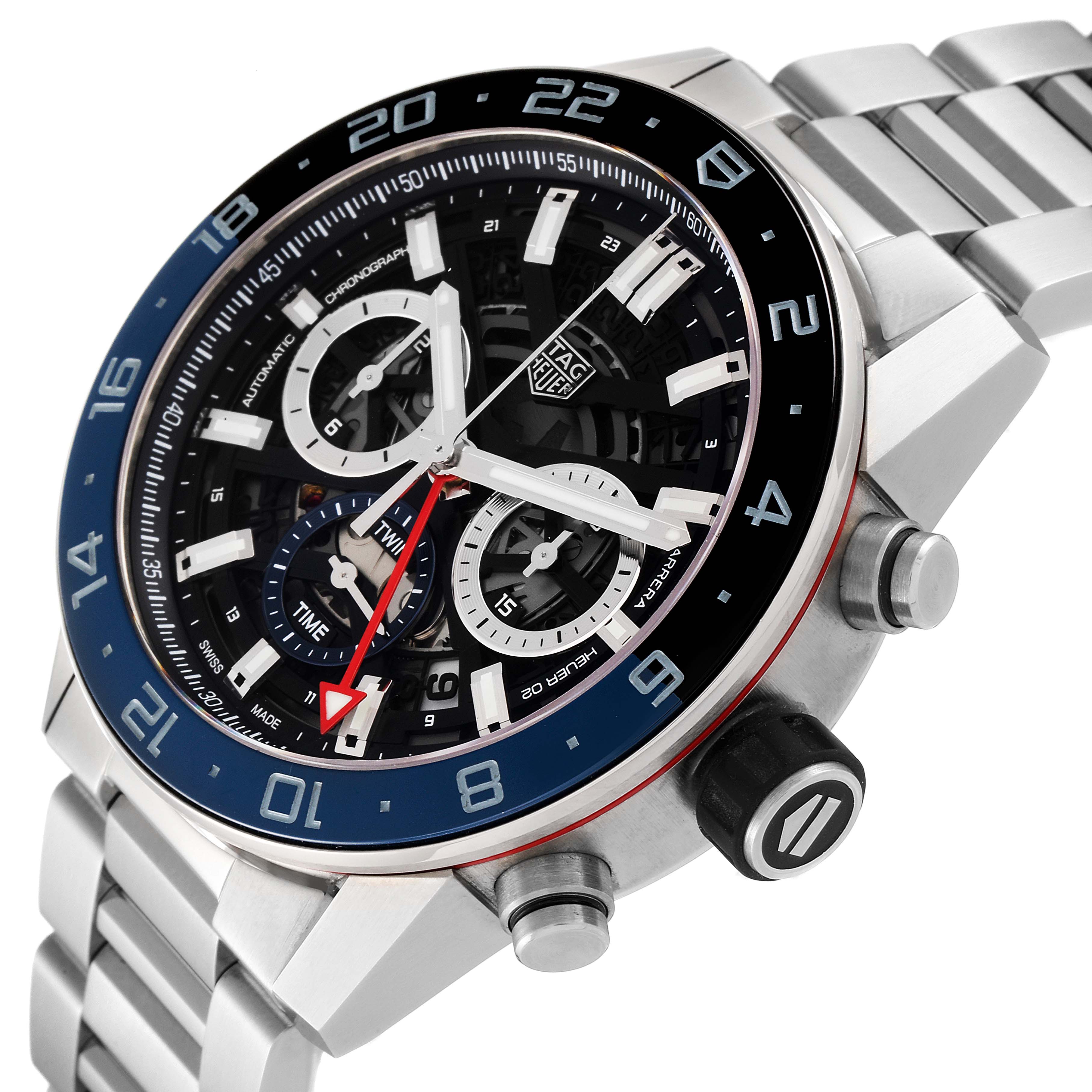 The image shows a close-up angle of the Tag Heuer Carrera CBG2A1Z.BA0658 Men
s Stainless Steel Black Dial CBG2A1Z.BA0658 Men
s Stainless Steel Black Dial watch, highlighting its face, bezel, and bracelet.