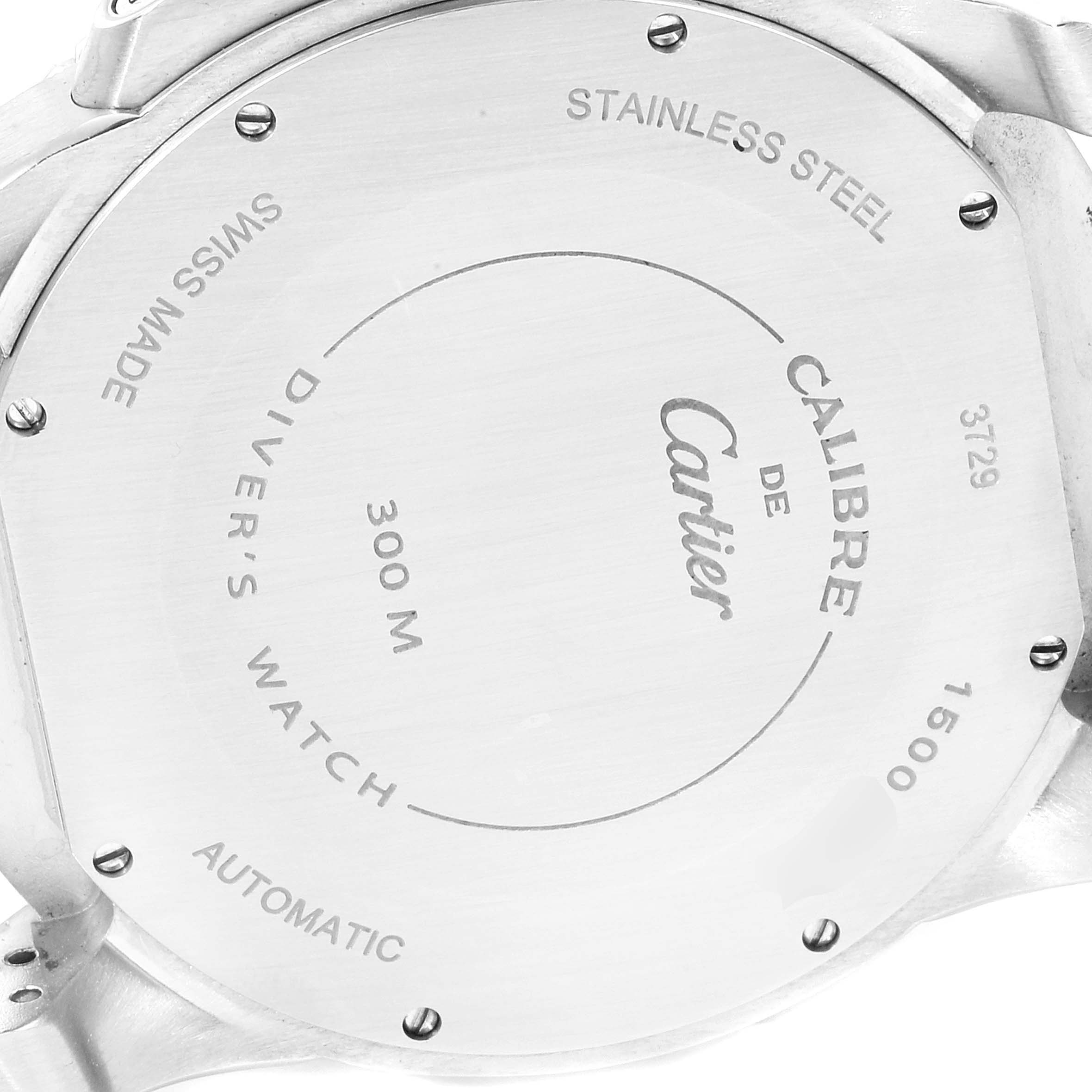 This image shows the back case of the Calibre de Cartier watch by Cartier, highlighting details such as the material, water resistance, and model information.