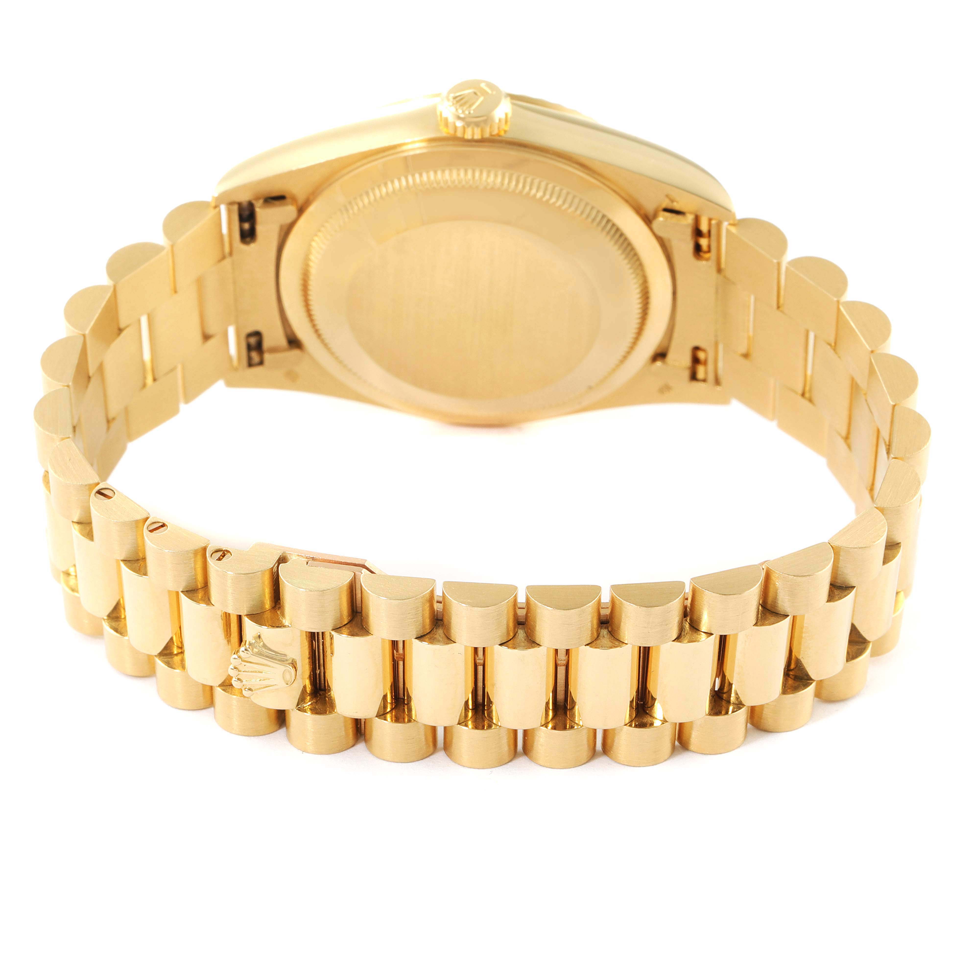 This image shows the back view of a Rolex President 18238 Men
s Yellow Gold Champagne Dial 18238 Men
s Yellow Gold Champagne Dial model watch, highlighting the case back and the gold bracelet.