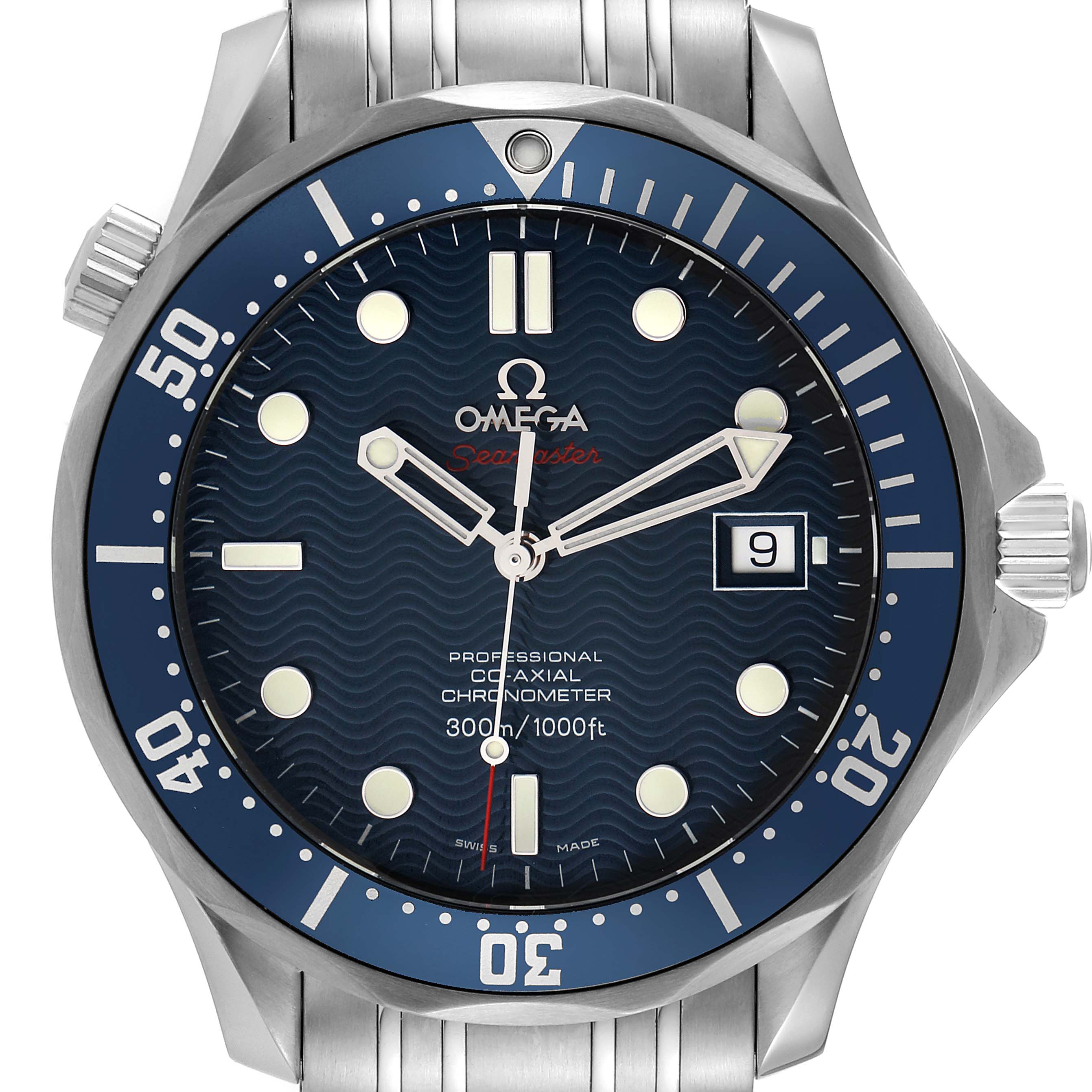 Front angle showing the Omega Seamaster 2220.80.00 Men's Stainless Steel Blue Dial 2220.80.00 Men's Stainless Steel Blue Dial watch face, bezel, and part of the strap.