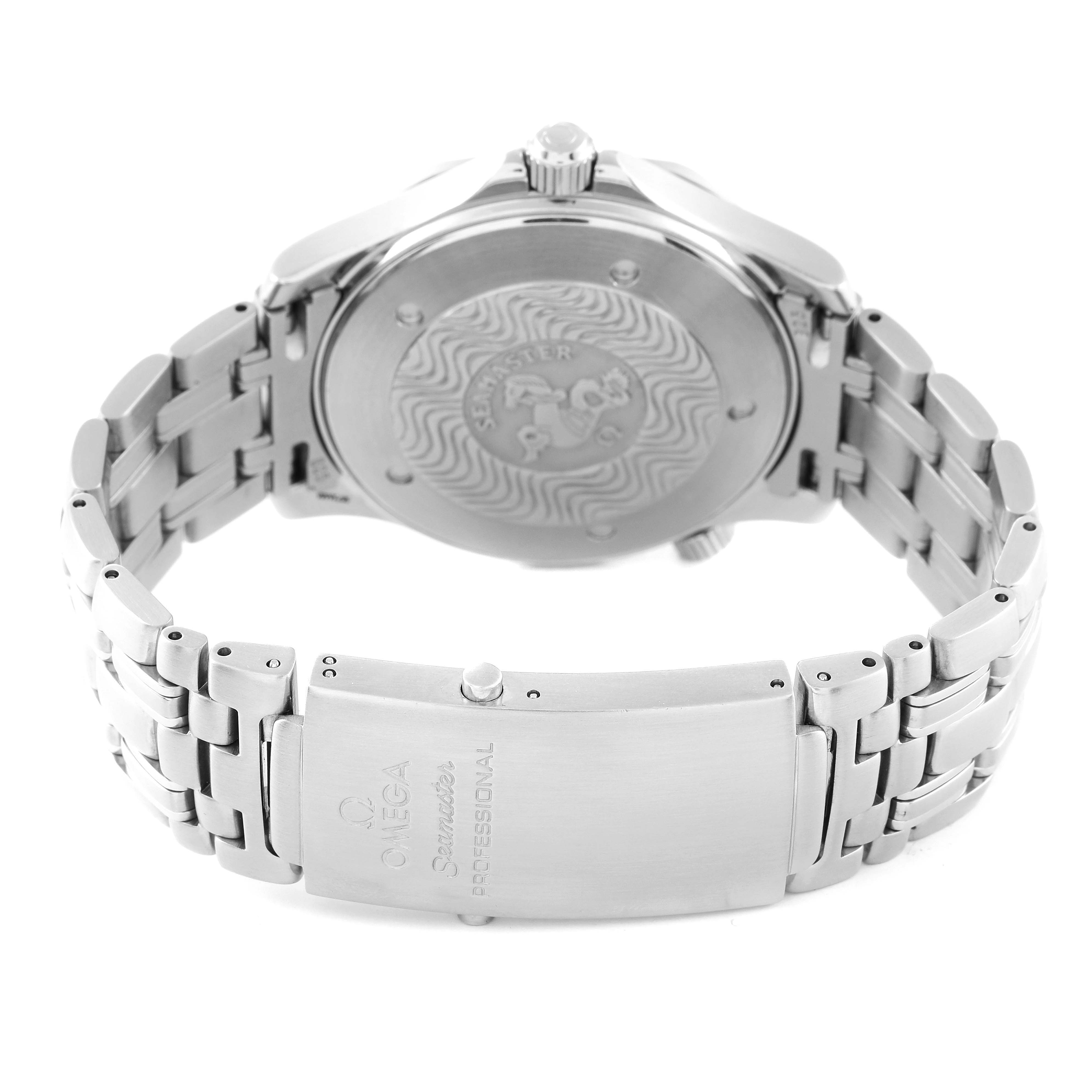 The image shows the back view and metal bracelet of the Omega Seamaster 2541.80.00 Men's Stainless Steel Blue Dial 2541.80.00 Men's Stainless Steel Blue Dial watch.