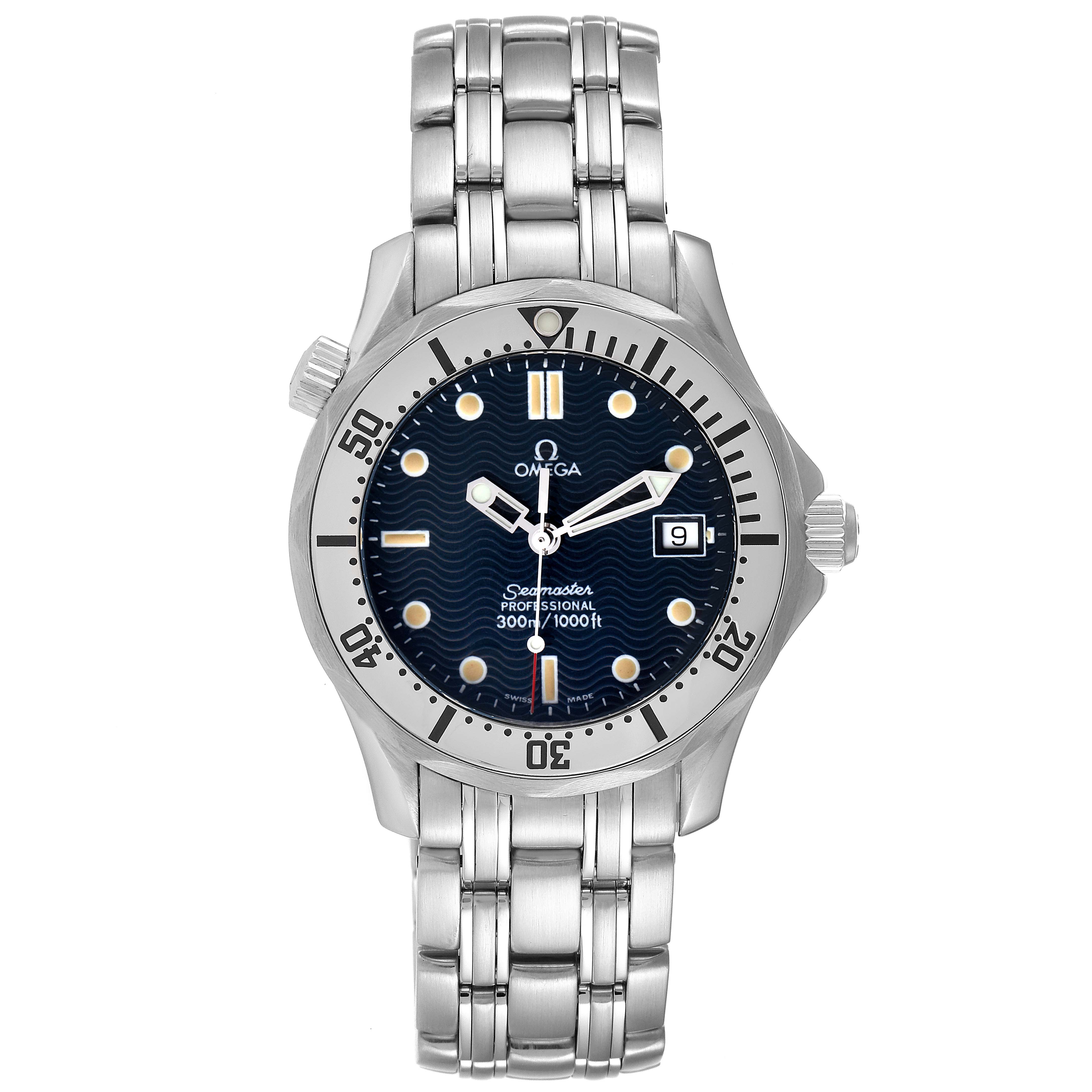 The image shows a front view of the Omega Seamaster 2552.80.00 Men's Stainless Steel Blue Dial 2552.80.00 Men's Stainless Steel Blue Dial watch, displaying its dial, bezel, and metal bracelet.