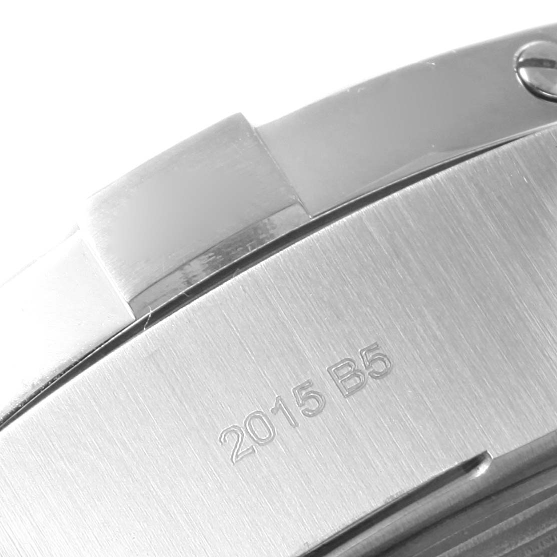 This image shows a close-up of the metal bracelet and clasp of the Breitling Avenger A17331 Men's Stainless Steel Black Dial A17331 Men's Stainless Steel Black Dial watch.