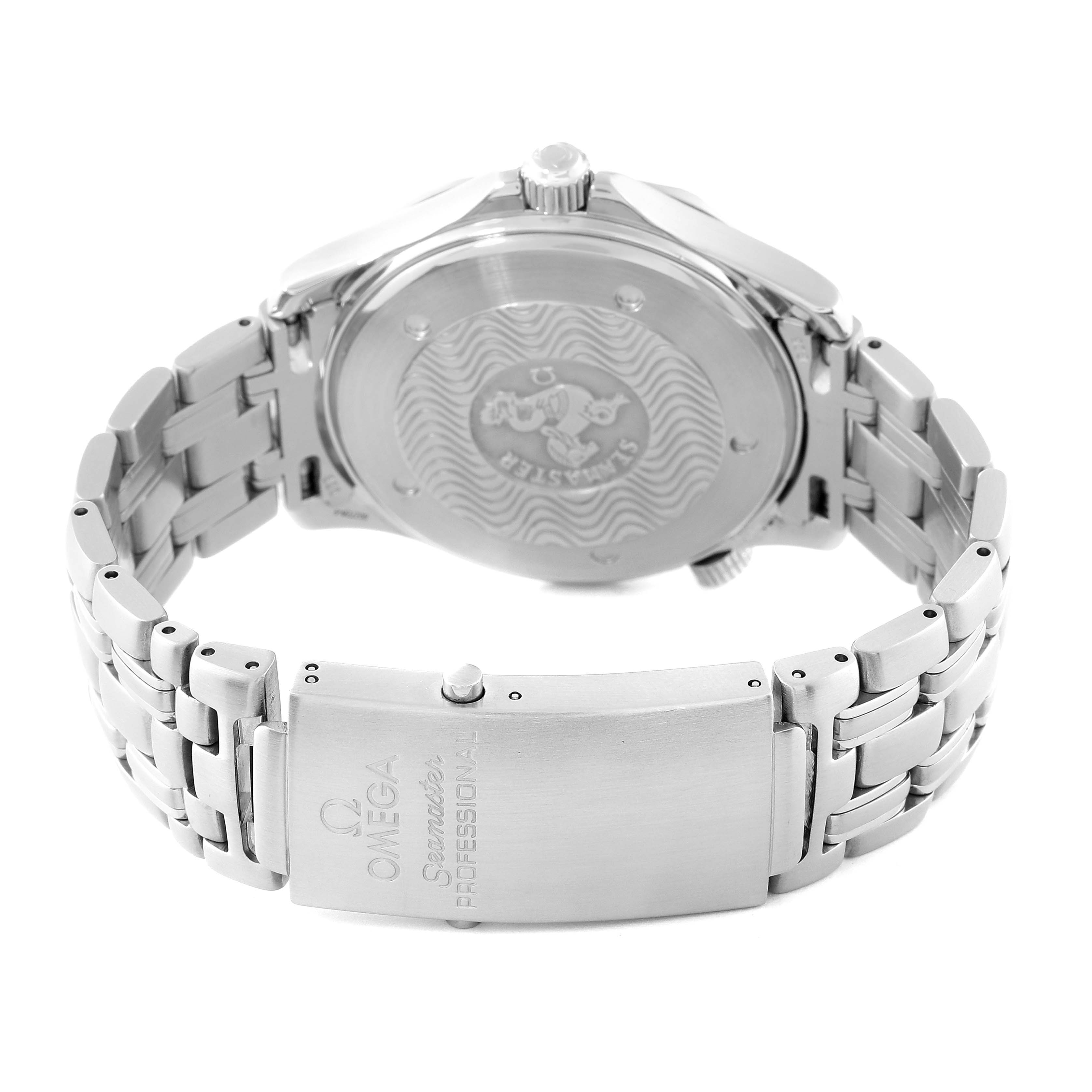 The image shows the back of an Omega Seamaster 2531.80.00 Men
s Stainless Steel Blue Dial 2531.80.00 Men
s Stainless Steel Blue Dial watch, focusing on the case back, bracelet, and clasp.