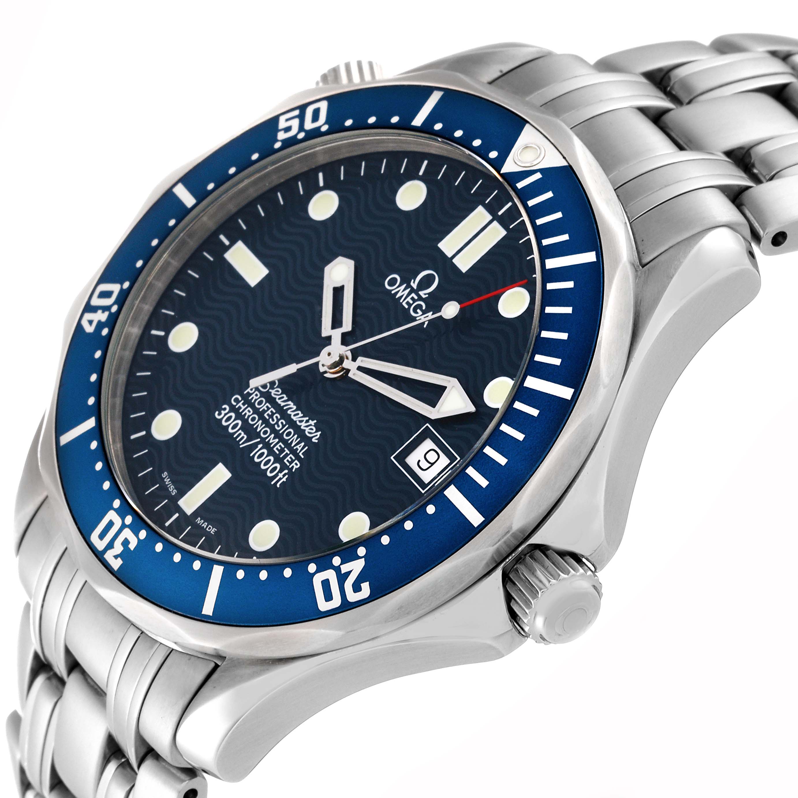 The Omega Seamaster 2531.80.00 Men
s Stainless Steel Blue Dial 2531.80.00 Men
s Stainless Steel Blue Dial watch is shown at a slightly tilted angle, showcasing the face, bezel, crown, and part of the metal bracelet.