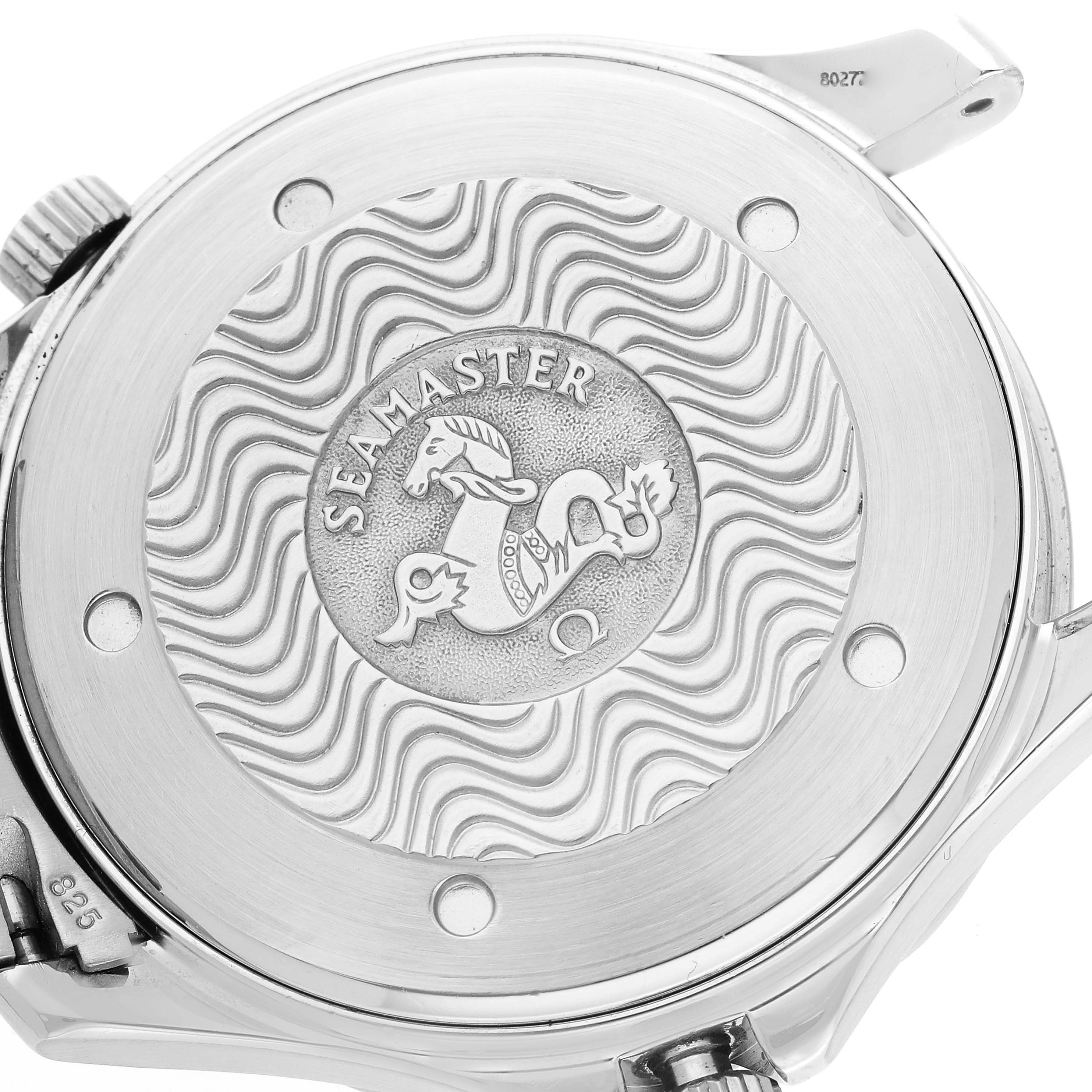 This image shows the case back of the Omega Seamaster 2531.80.00 Men
s Stainless Steel Blue Dial 2531.80.00 Men
s Stainless Steel Blue Dial watch, featuring the Seamaster logo and wavy pattern.