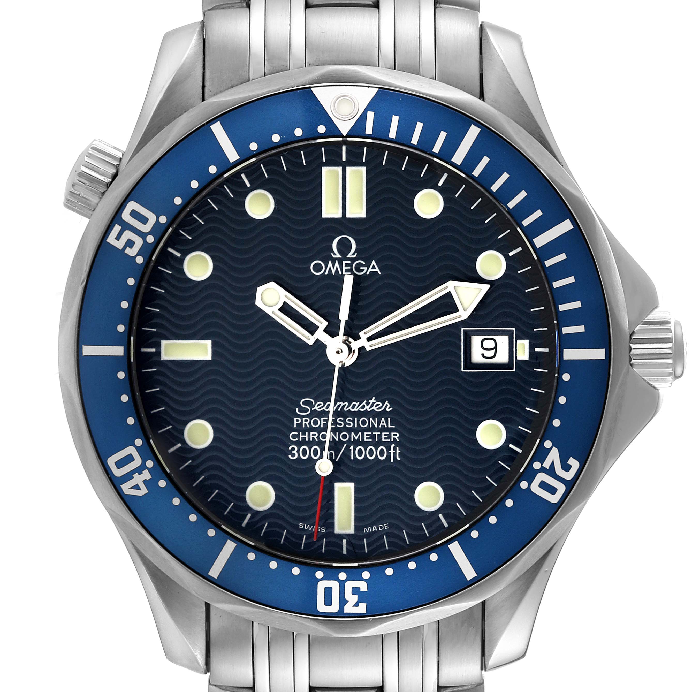 The image shows a front view of the Omega Seamaster 2531.80.00 Men
s Stainless Steel Blue Dial 2531.80.00 Men
s Stainless Steel Blue Dial watch, highlighting its blue dial, bezel, and stainless steel bracelet.