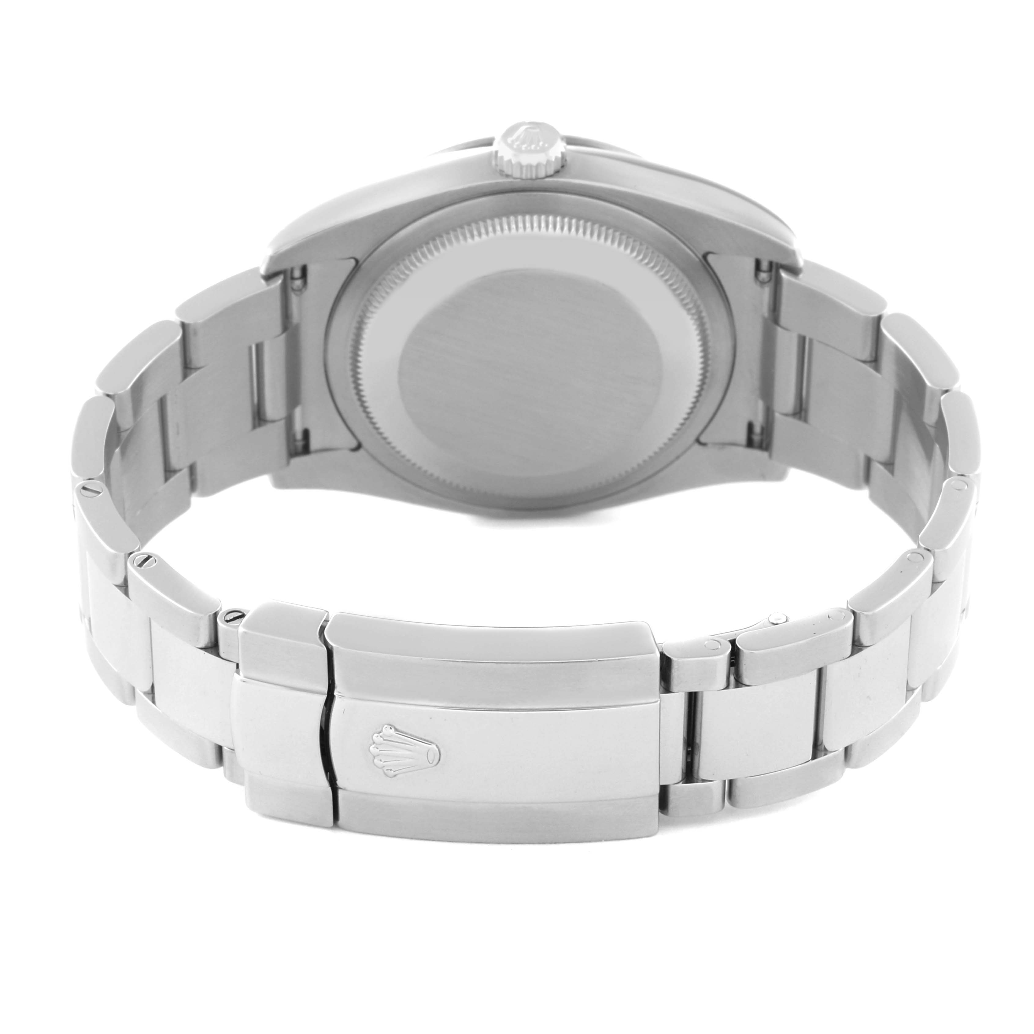 The image shows the back of a Rolex Turn-o-Graph 116264 Men
s Stainless Steel Blue Dial 116264 Men
s Stainless Steel Blue Dial watch, highlighting its clasp and bracelet links.