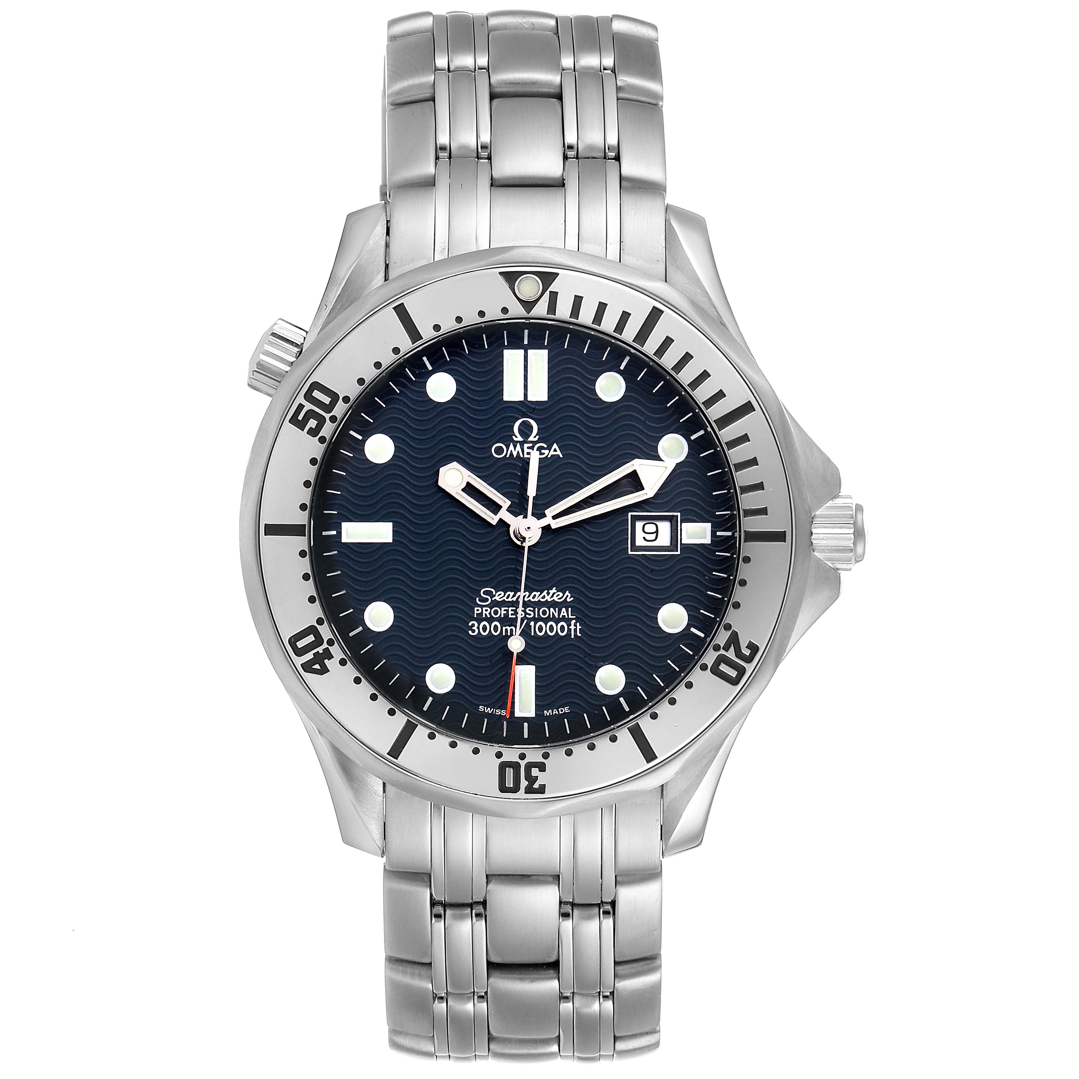 The image shows a front view of an Omega Seamaster 2542.80.00 Men
s Stainless Steel Blue Dial 2542.80.00 Men
s Stainless Steel Blue Dial watch, highlighting its face, bezel, and stainless steel bracelet.
