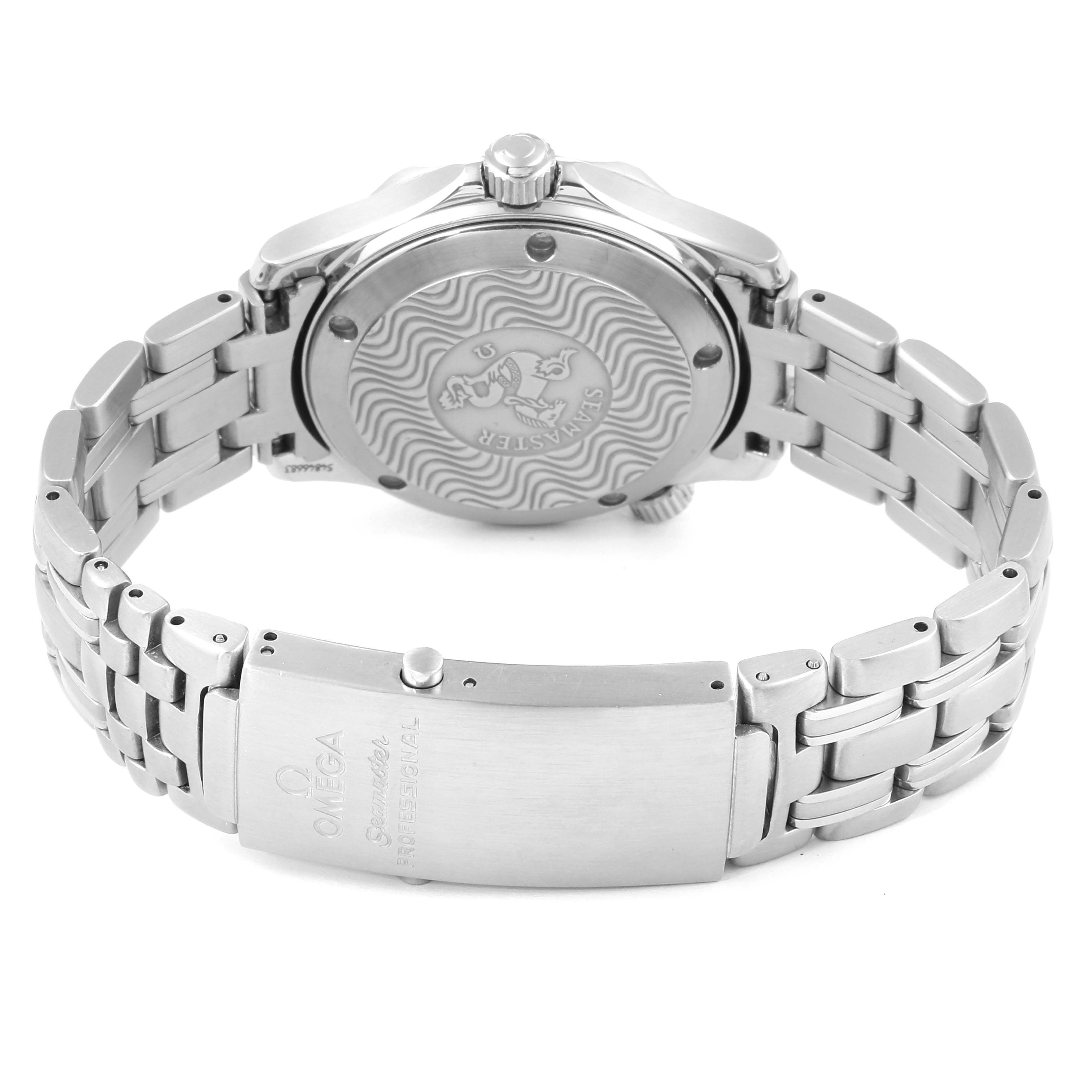 The image shows the back case and bracelet of an Omega Seamaster 2561.80.00 Men
s Stainless Steel Blue Dial 2561.80.00 Men
s Stainless Steel Blue Dial watch at a rear angle.