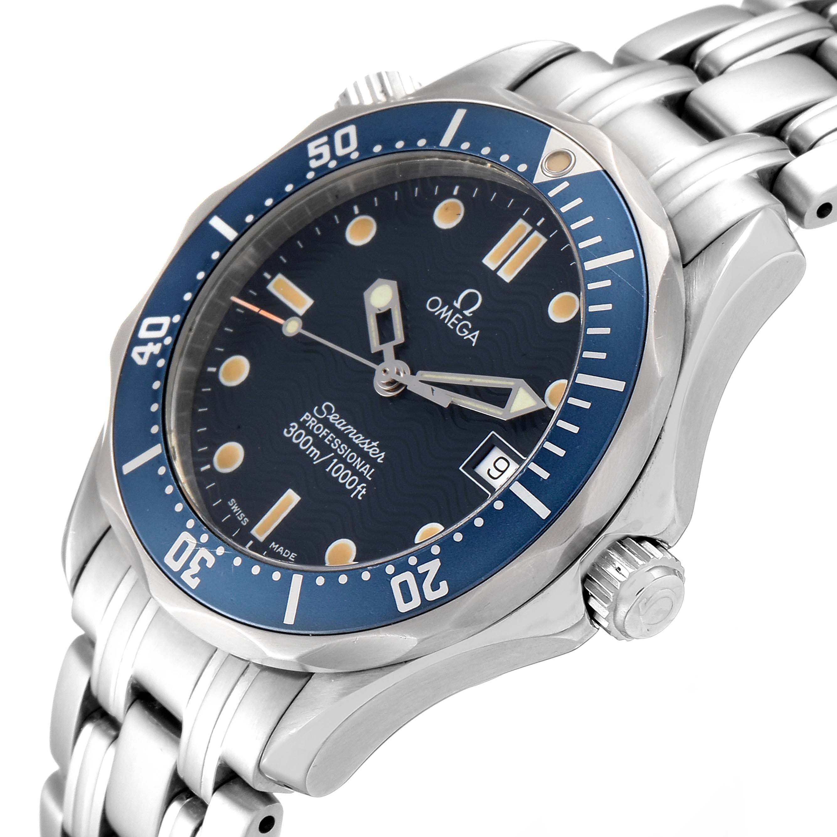 The image shows a side angle view of the Omega Seamaster 2561.80.00 Men
s Stainless Steel Blue Dial 2561.80.00 Men
s Stainless Steel Blue Dial watch, highlighting its bracelet, bezel, crown, and dial.