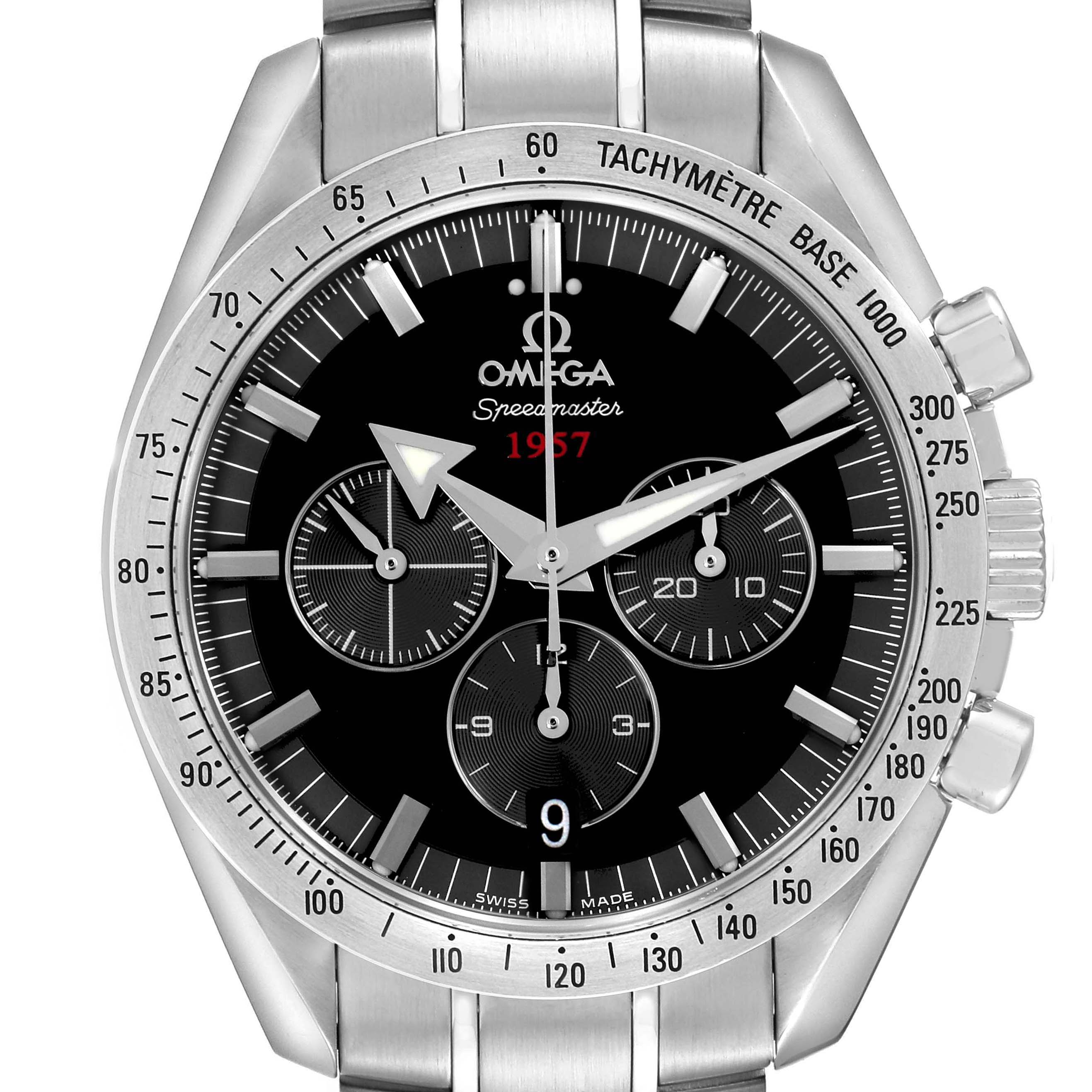 The Omega Speedmaster 321.10.42.50.01.001 Men
s Stainless Steel Black Dial 321.10.42.50.01.001 Men
s Stainless Steel Black Dial is shown from the front, highlighting its dial, bezel, and chronograph subdials.